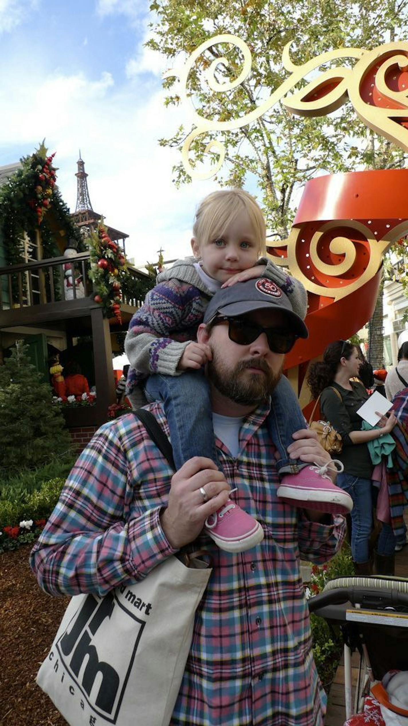 Matt Logelin and his daughter Maddy in 2011.