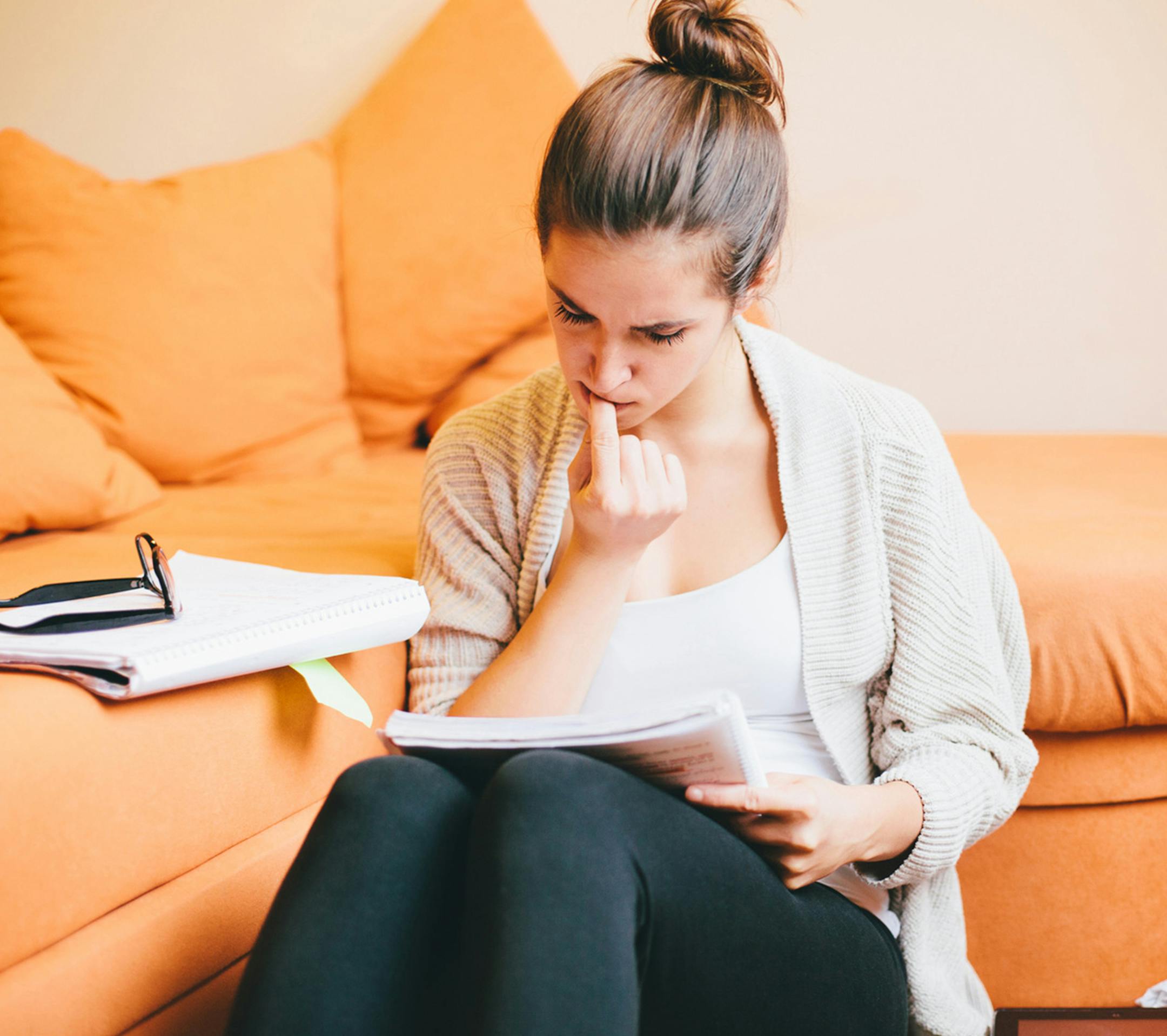 In order to kick a bad habit, whether it's overeating or biting your nails, you have to consciously coach your autopilot self. (Peter Bernik/Fotolia/TNS) ORG XMIT: 1160182