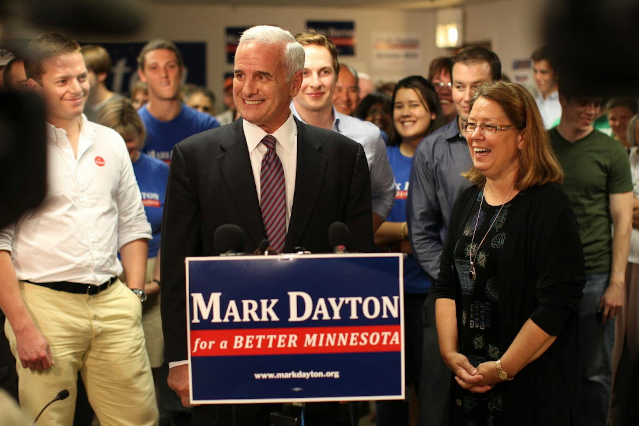 Mark Dayton speaks to supporters.
