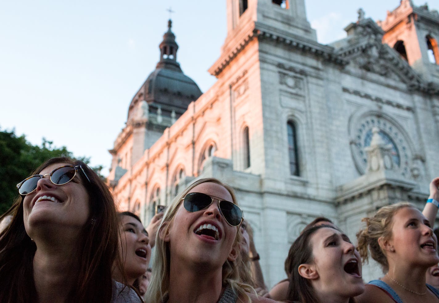 Fans dance to the Shins while they perform on the PreferredOne Stage at the Basilica Block Party Music Festival. ] COURTNEY PEDROZA &#x2022; courtney.pedroza@startribune.com Friday; July 7, 2017; Minneapolis; Basilica Block Party Music Festival; Basilica of St Mary; Night One