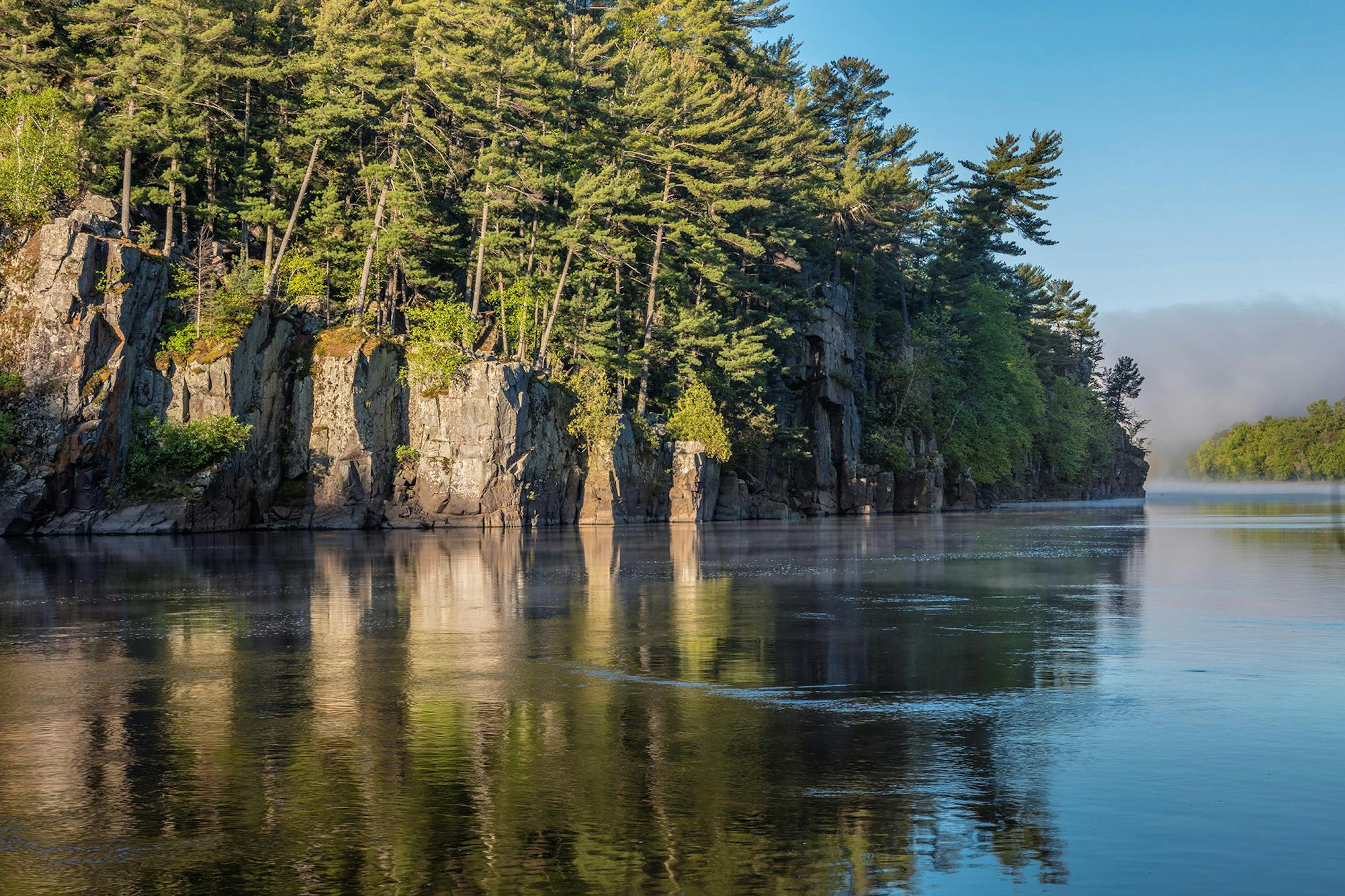 Cliffs near Taylors Falls.