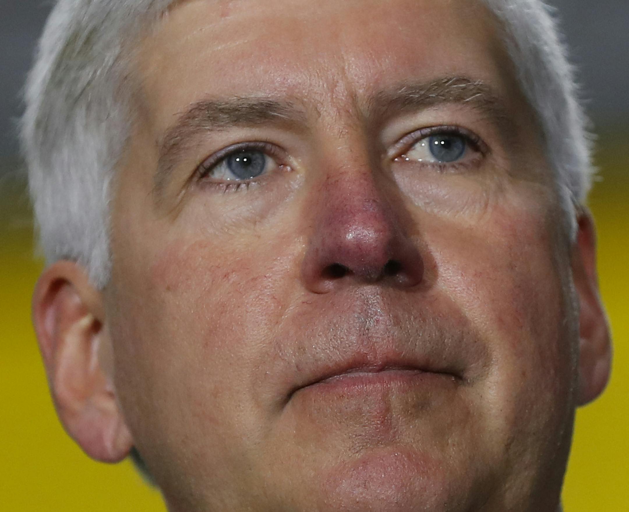 Gov. Rick Snyder introduces Vice President Mike Pence at American Axle & Manufacturing in Auburn Hills, Mich., Sept. 18, 2017. (AP Photo/Paul Sancya)