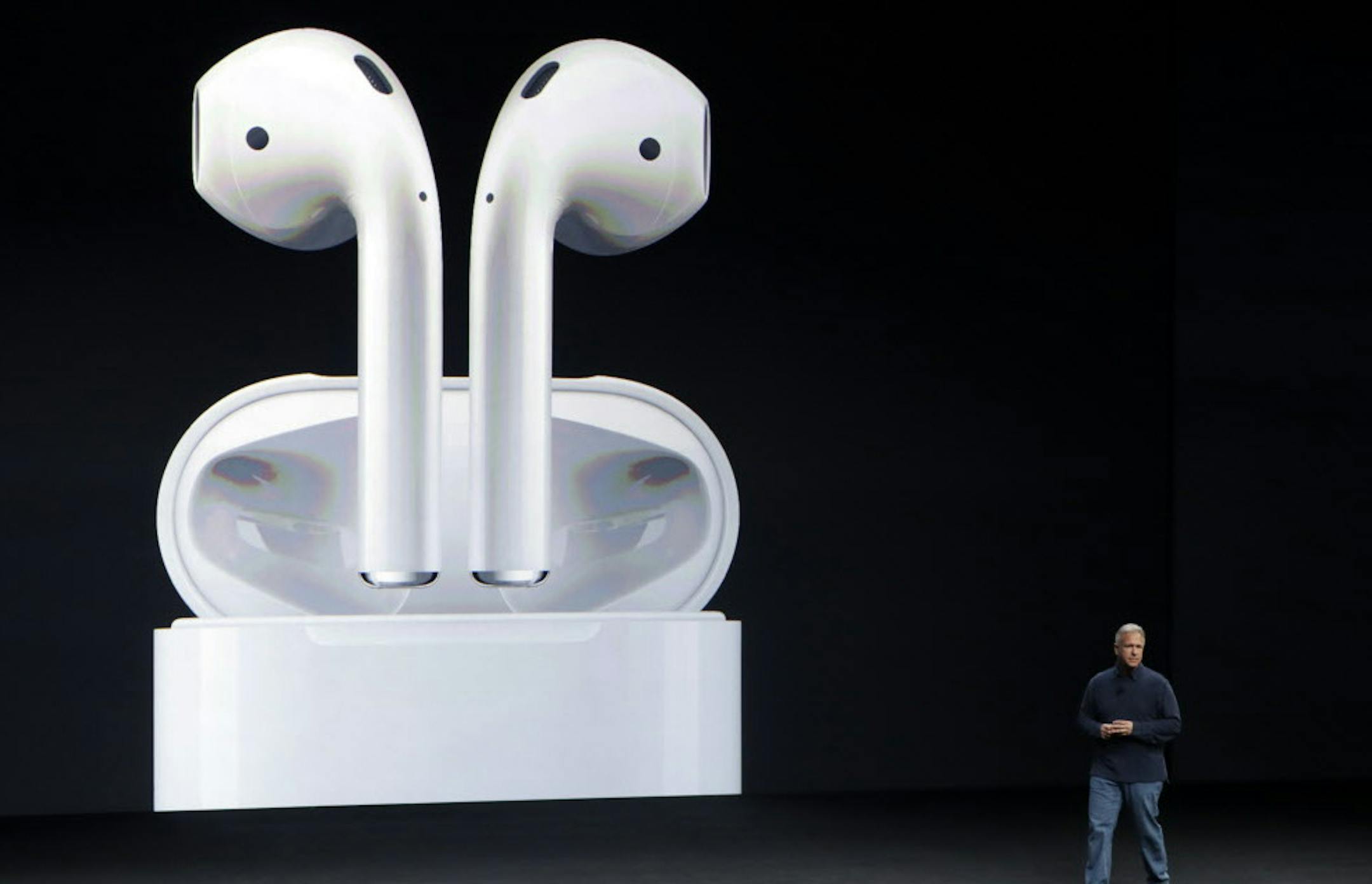 Phil Schiller, Apple's senior vice president of worldwide marketing, talks about the features on the new iPhone 7 earphone options during an event to announce new products Wednesday, Sept. 7, 2016, in San Francisco. (AP Photo/Marcio Jose Sanchez)
