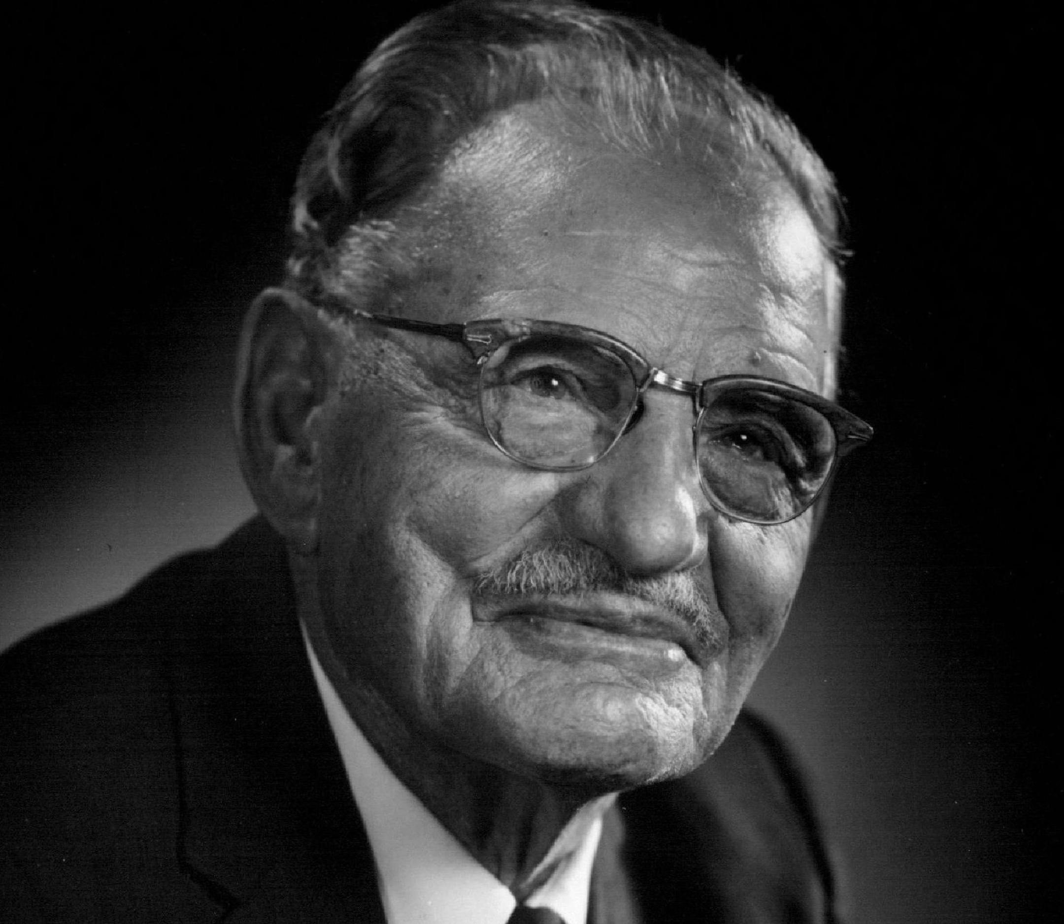 November 17, 1968 Eric Enstrom, In a 1967 photo Eric Enstrom, whose Photograph "Grace" hangs in dining rooms and churches around the world, died Saturday morning in a Grand Rapids, Minn., hospital. He was 92. Enstrom, who spent most of his life as a portrait photographer in Bovey, Minn., became interested in 1918 in taking a picture to show that the war-weary world still had much to be thankful for. Minneapolis Star Tribune