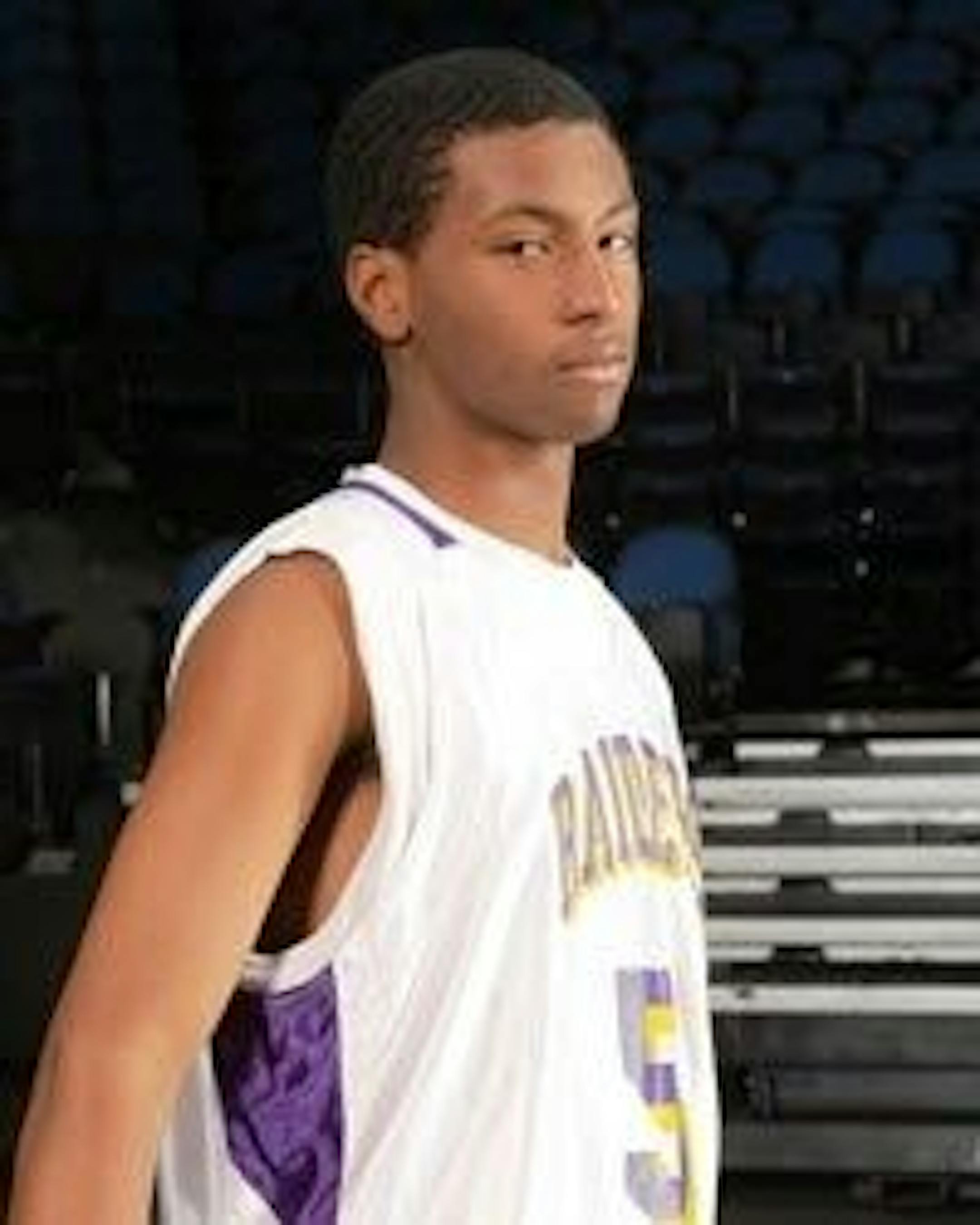 Raijon Kelly, Cretin-Derham Hall basketball