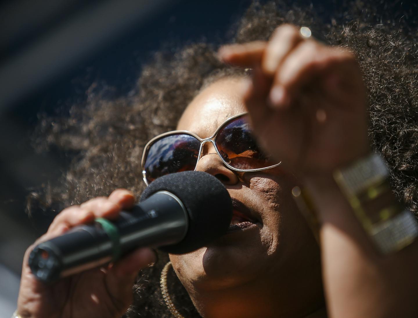 Emcee Foxy Tann speaks to the audience to kick off Bastille Day festivities. ] Timothy Nwachukwu &#x2022; timothy.nwachukwu@startribune.com The 2016 Bastille Block Party rocked Uptown with hints of French influenced music, dance and drinks on Sunday, July 17, 2016.