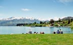 A sunny day on the shore of Lake Wanaka on the South Island of New Zealand. (Dreamstime/TNS) ORG XMIT: 46776389W