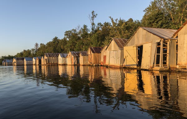 ONE TIME USE ONLY FOR FALL 2020 MAGAZINE Credit: Ryan Tischer photography The Stuntz Bay Boathouse Historic District is a row of 143 boathouses on Lak