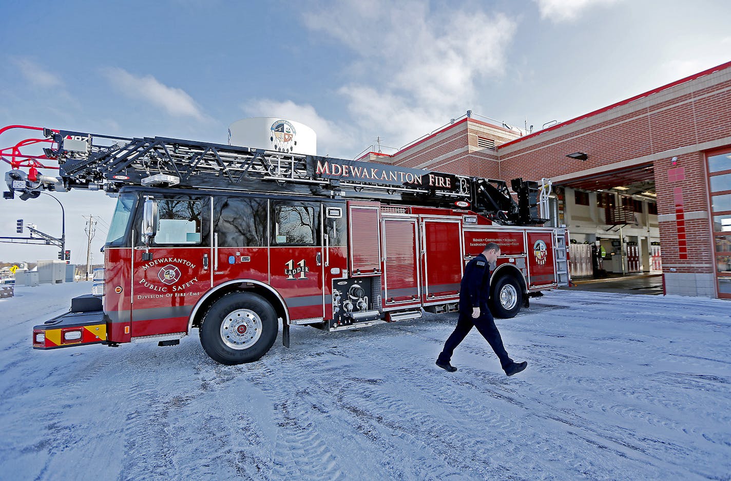 The Mdewakanton Public Safety Fire Department Captain Bob Jacobs made his way around the newly purchased fire truck that is said to be first in nation after custom design to combine three seperate fire-fighting vehicles into one. Firefighters are currently training on the new truck, Monday, March 13, 2017 in Prior Lake, MN. ] ELIZABETH FLORES &#xef; liz.flores@startribune.com