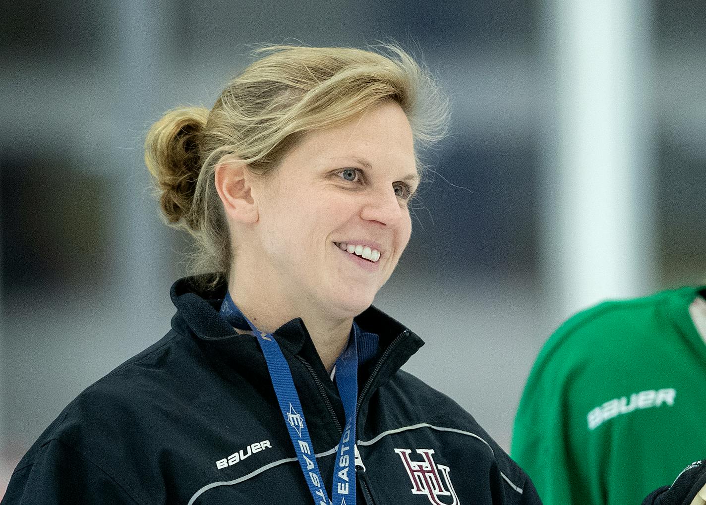 Hamline head coach Natalie Darwitz during practice.