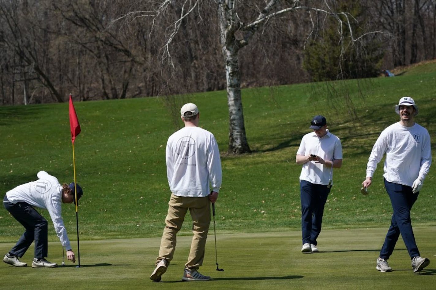 A weekend scene at Columbia Golf Course in Minneapolis.