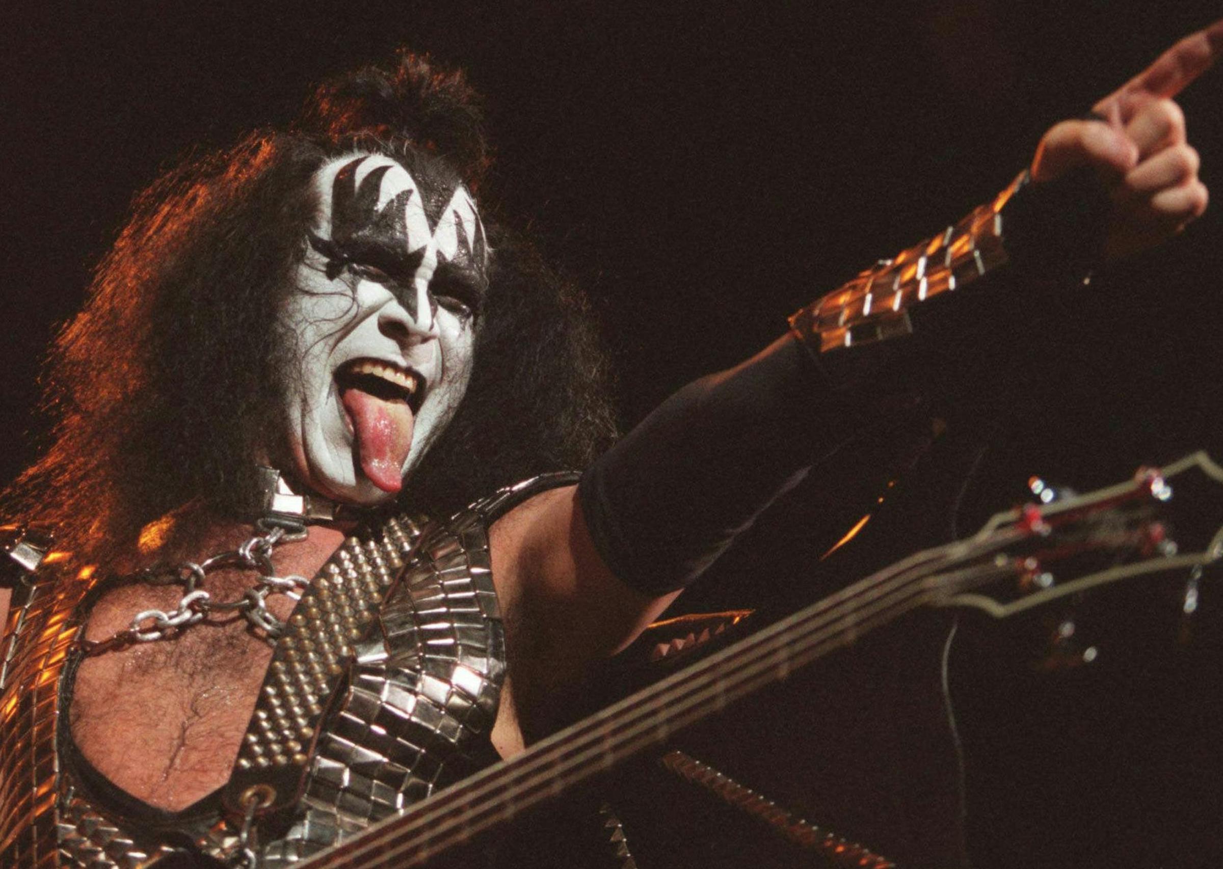 Kiss Gene Simmons Tongue St | Desertcart Seychelles, image size:2400x1257