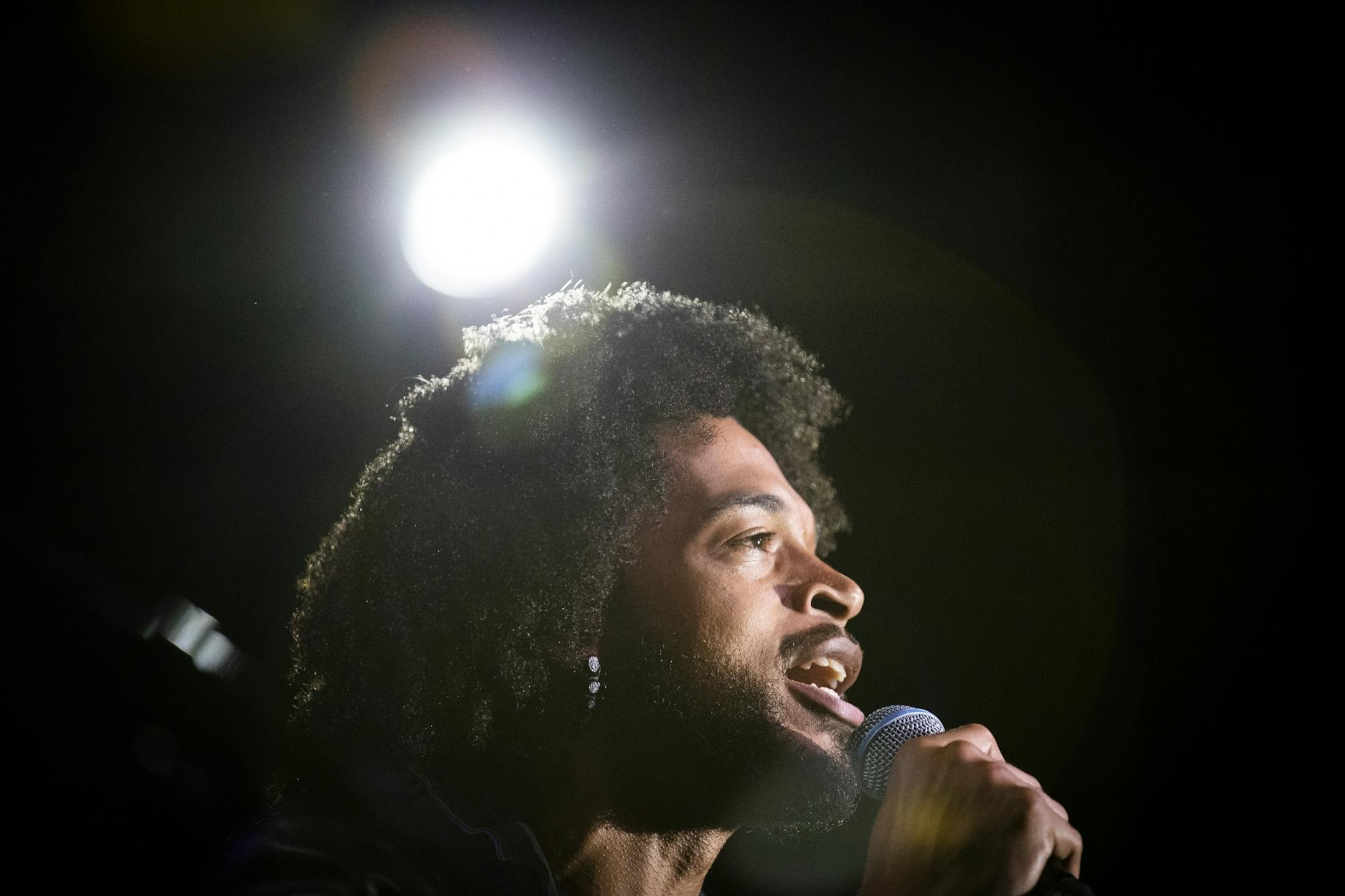 MacKenzie sings lead vocals during the New Power Generation show.