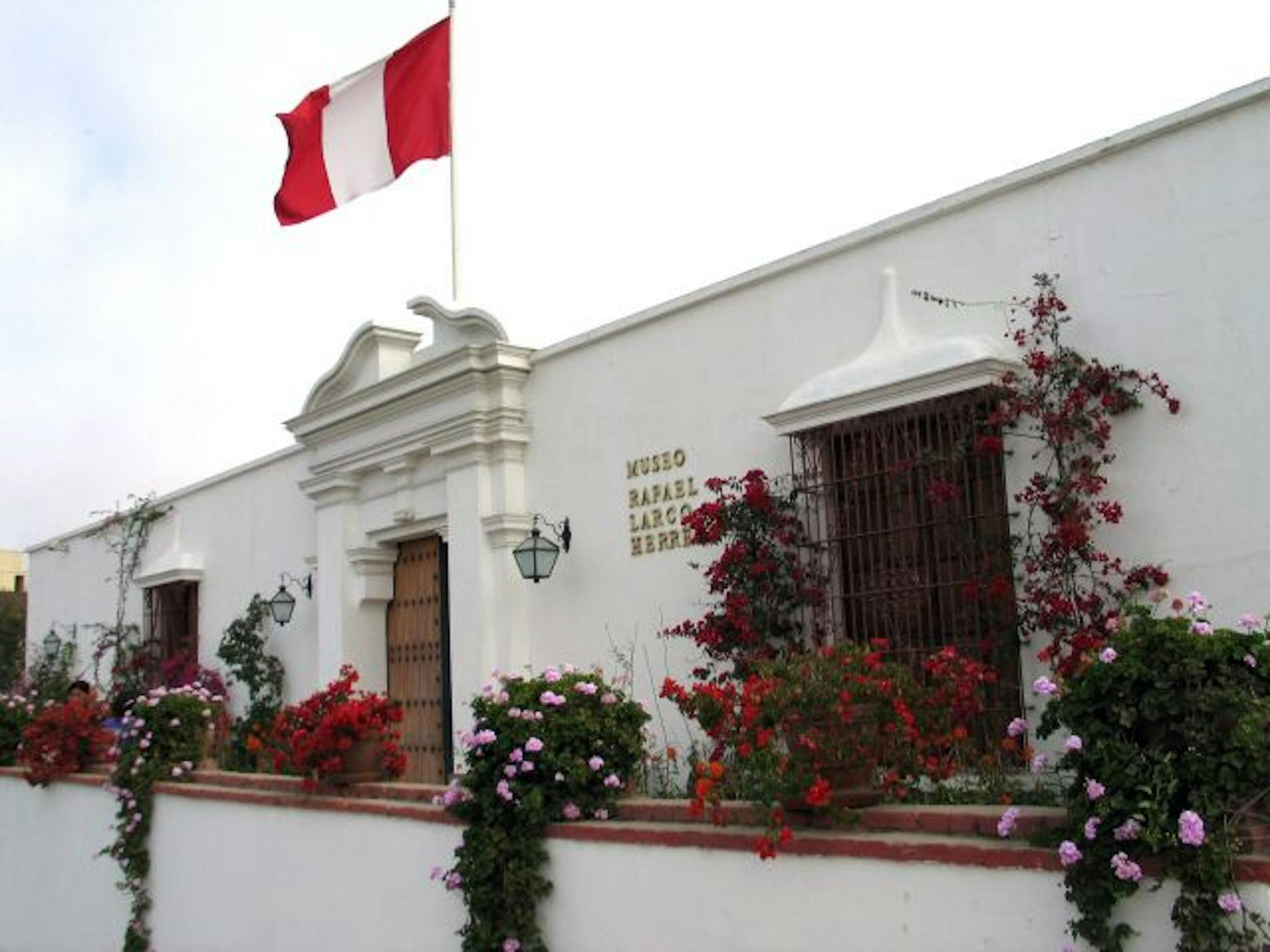 The Museo Larco in Lima has a fine collection of pre-Columbian pottery and gold.