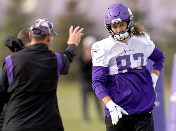 Vikings coaches worked with new tight end T.J. Hockenson during his first practice with the team on Wednesday.