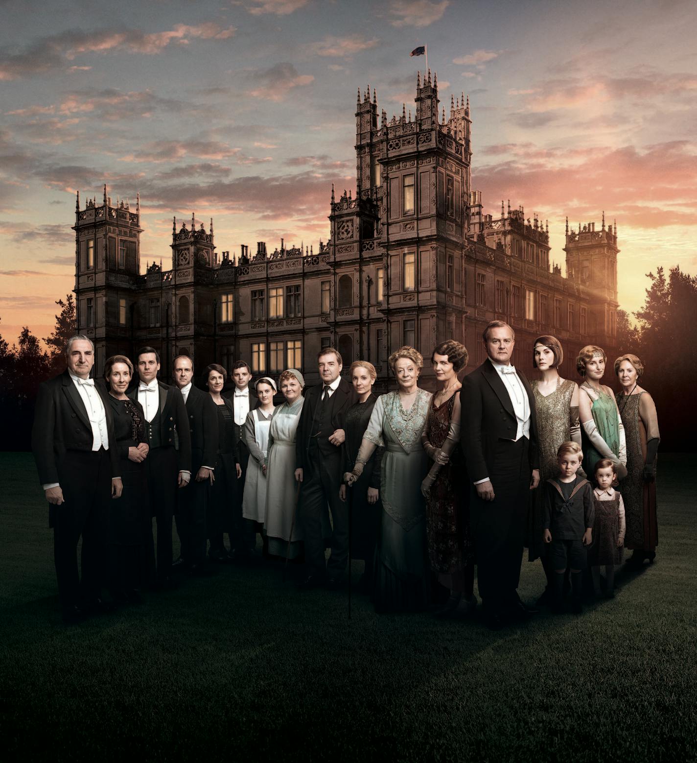 Downton Abbey | Series Six We return to the sumptuous setting of Downton Abbey for the sixth and final season of this internationally acclaimed hit drama series. As our time with the Crawleys begins to draw to a close, we see what will finally become of them all. The family and the servants, who work for them, remain inseparably interlinked as they face new challenges and begin forging different paths in a rapidly changing world. Photographer: Nick Briggs