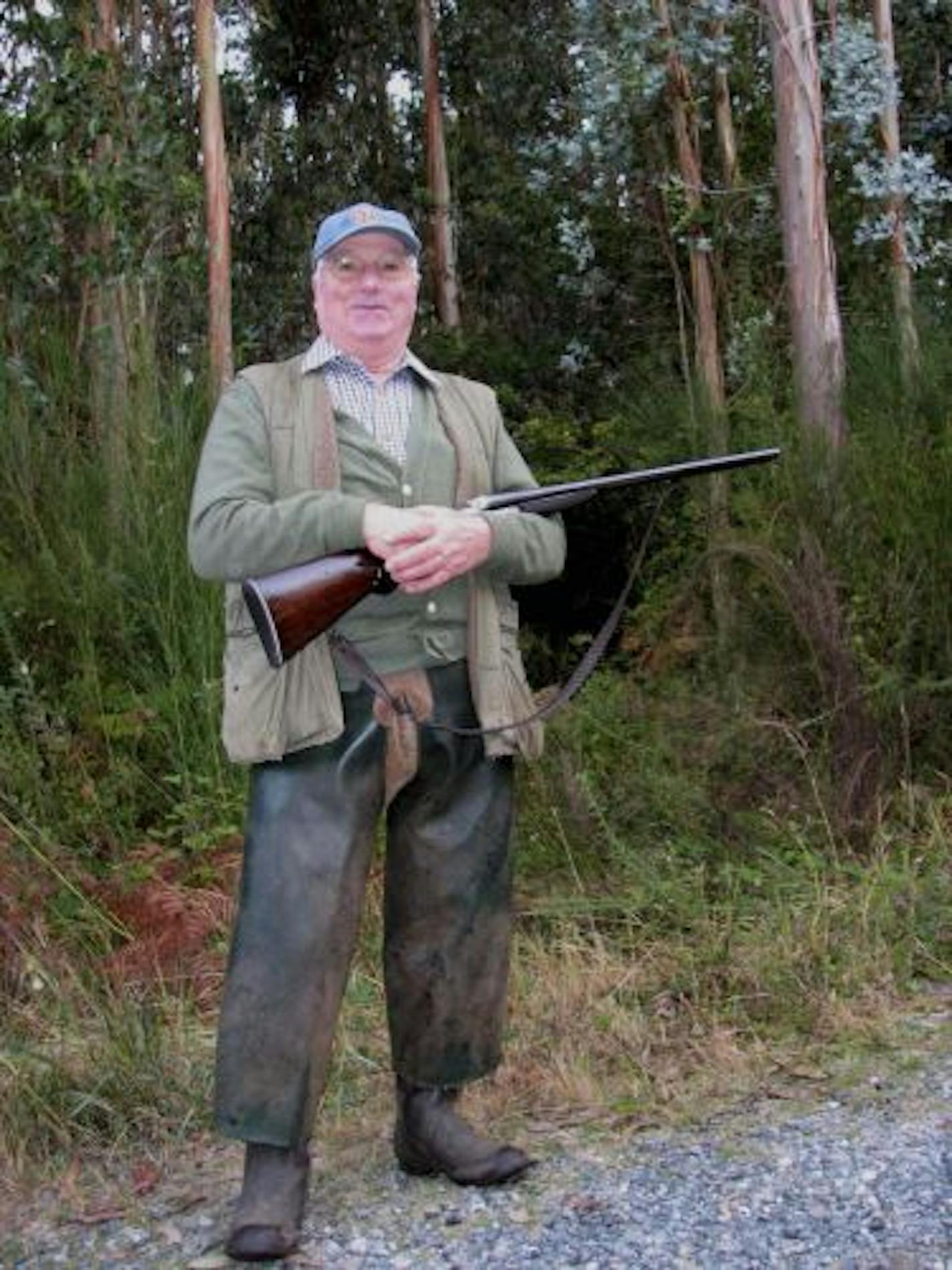 #184: Luckily, this gentleman wasn't angry when the author interrupted his hunt. After consulting her Spanish dictionary that evening, she learned he was hunting rabbits, not kangaroos.