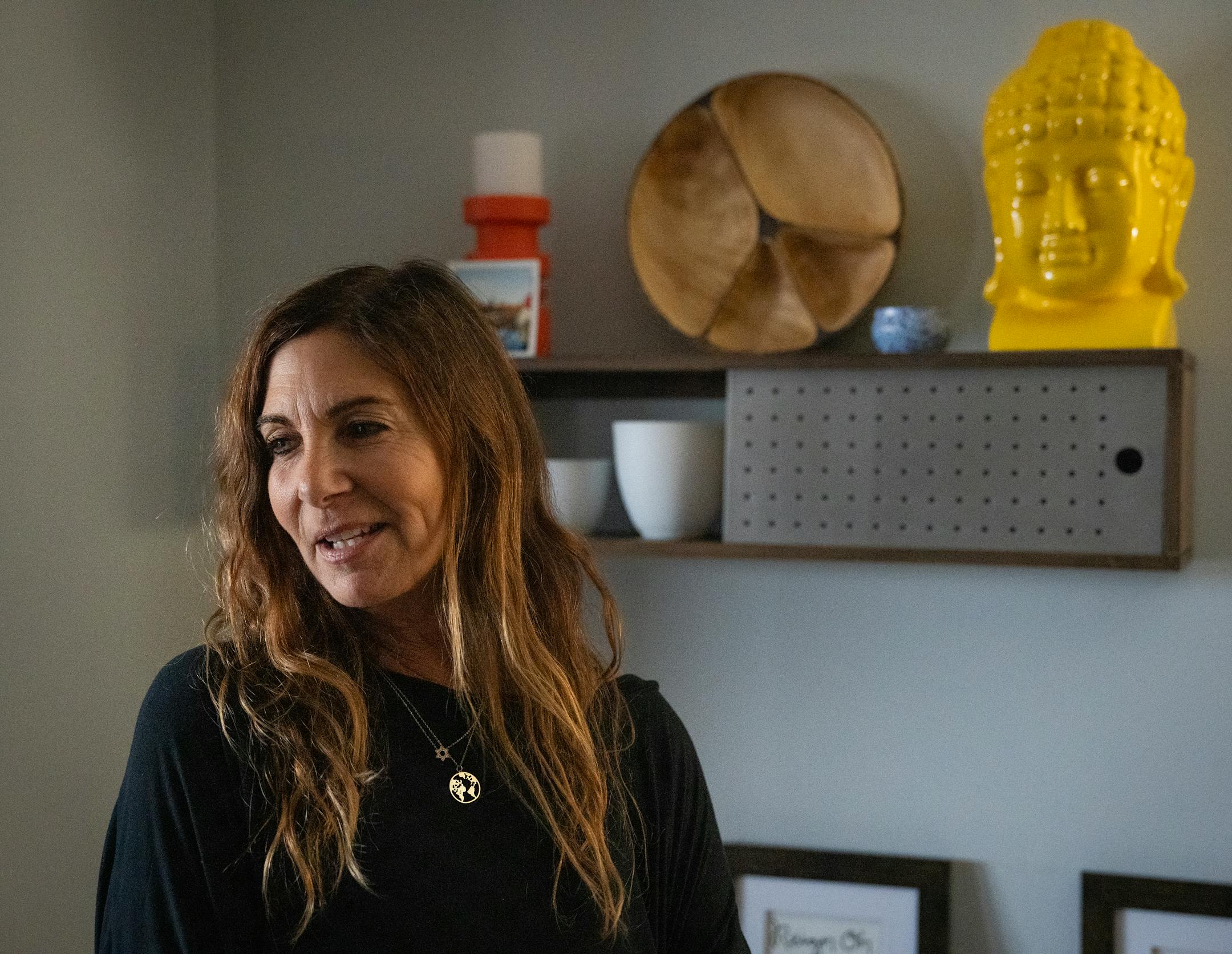 'The Golden Bachelor' contestant Leslie Fhima spends time inside her home in Minneapolis, Minn., on Saturday, Oct. 28, 2023. ] SHARI L. GROSS • shari.gross@startribune.com