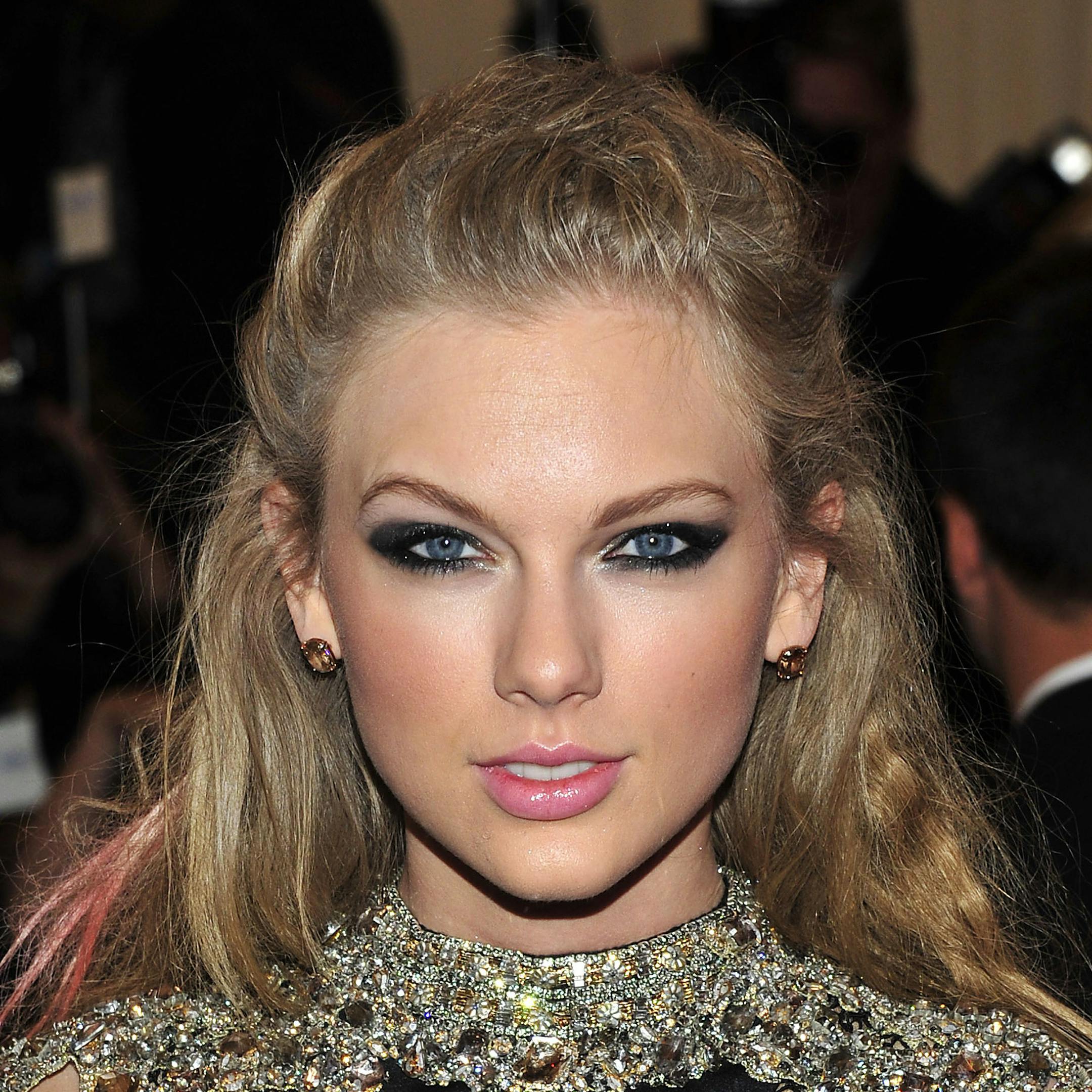 Taylor Swift attends The Metropolitan Museum of Art's Costume Institute benefit celebrating "PUNK: Chaos to Couture" on Monday May 6, 2013 in New York. (Photo by Charles Sykes/Invision/AP)
