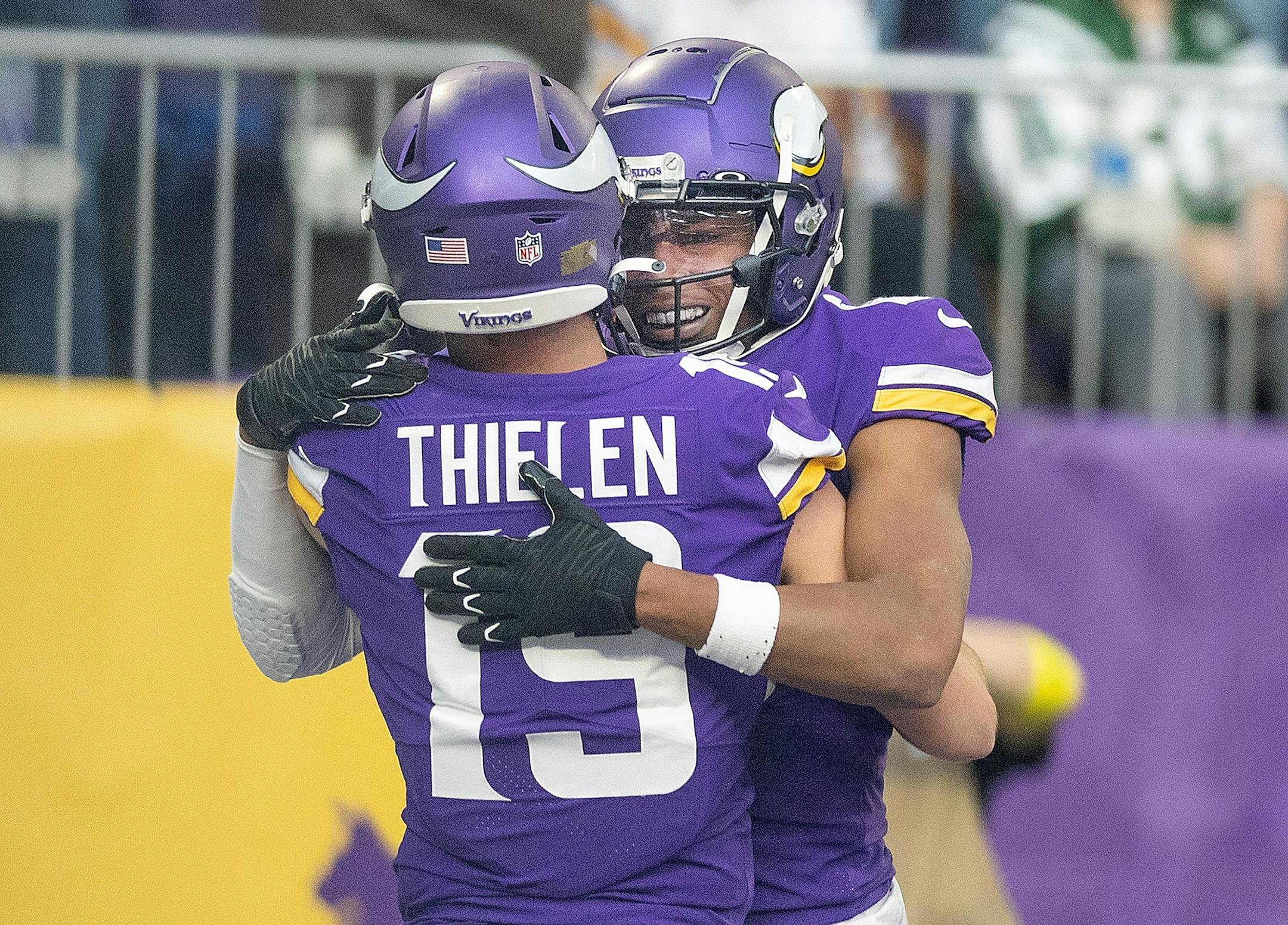 Minnesota Vikings wide receiver Adam Thielen (19) celebrates with Minnesota Vikings wide receiver Justin Jefferson (18) after he made a touchdown in the fourth quarter U.S. Bank Stadium, in Minneapolis, Minn., on Sunday, Dec. 4, 2022. ] Elizabeth Flores • liz.flores@startribune.com