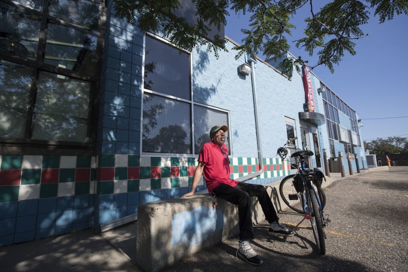 John Gagnon 50, arrived at 9 a.m. to buy a 12-pack of beer at Zipps Liquors. Gagnon has lived in the Seward neighborhood for most of his life. He said, " I am glad that I can buy beer here. Now I don't have to drive to Wisconsin." The first-day Sunday sales started at 11 a.m.