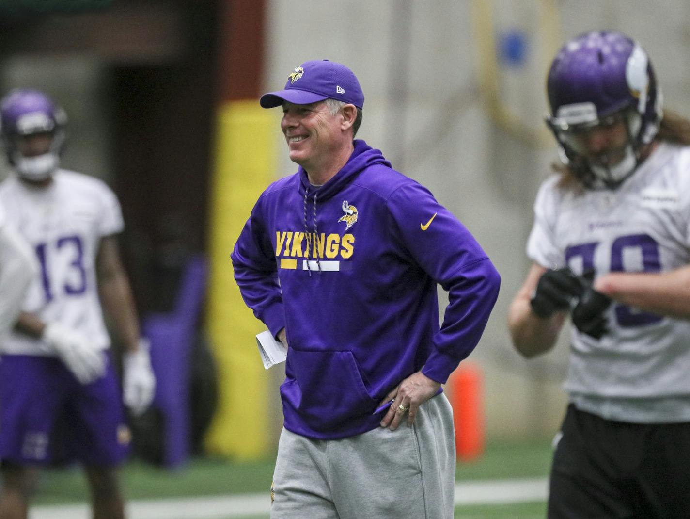 Vikings Offensive coordinator Pat Shurmur during practice at Winter Park Thursday morning.