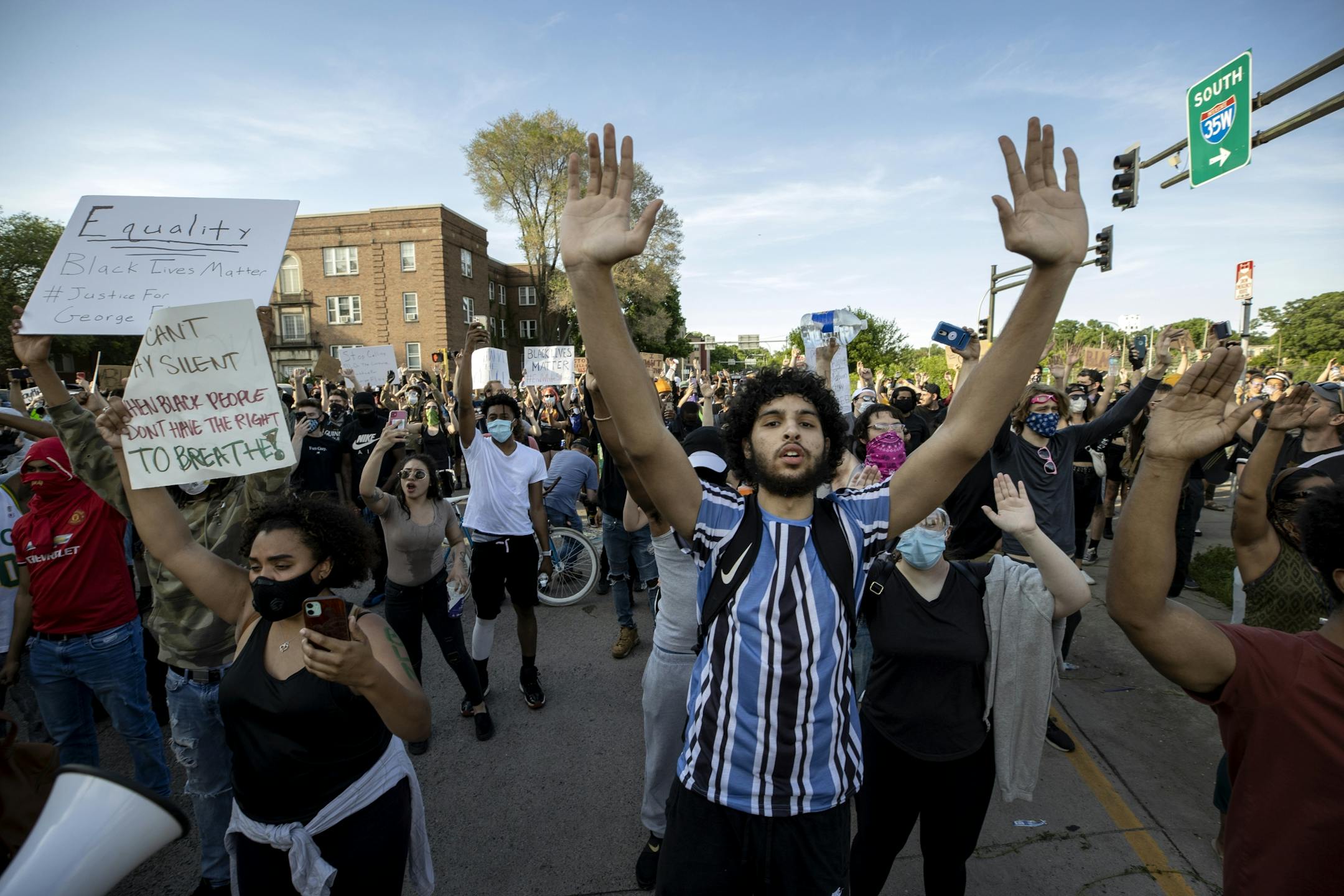 Protest continued on Sunday at the 35w Bridge and University Ave. in Minneapolis.