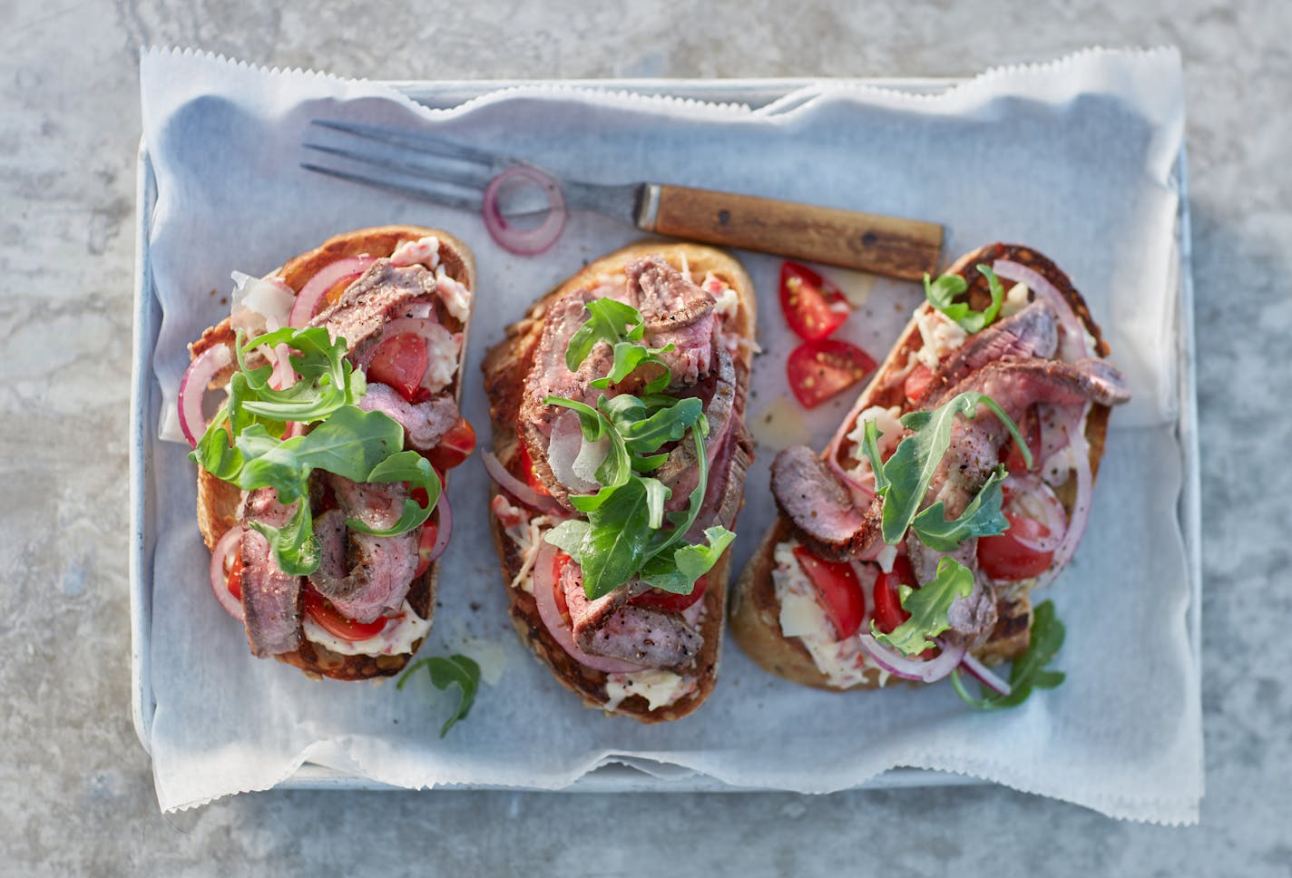 Steak with Arugula Sandwiches. Food styling: Lisa Golden Schroeder.