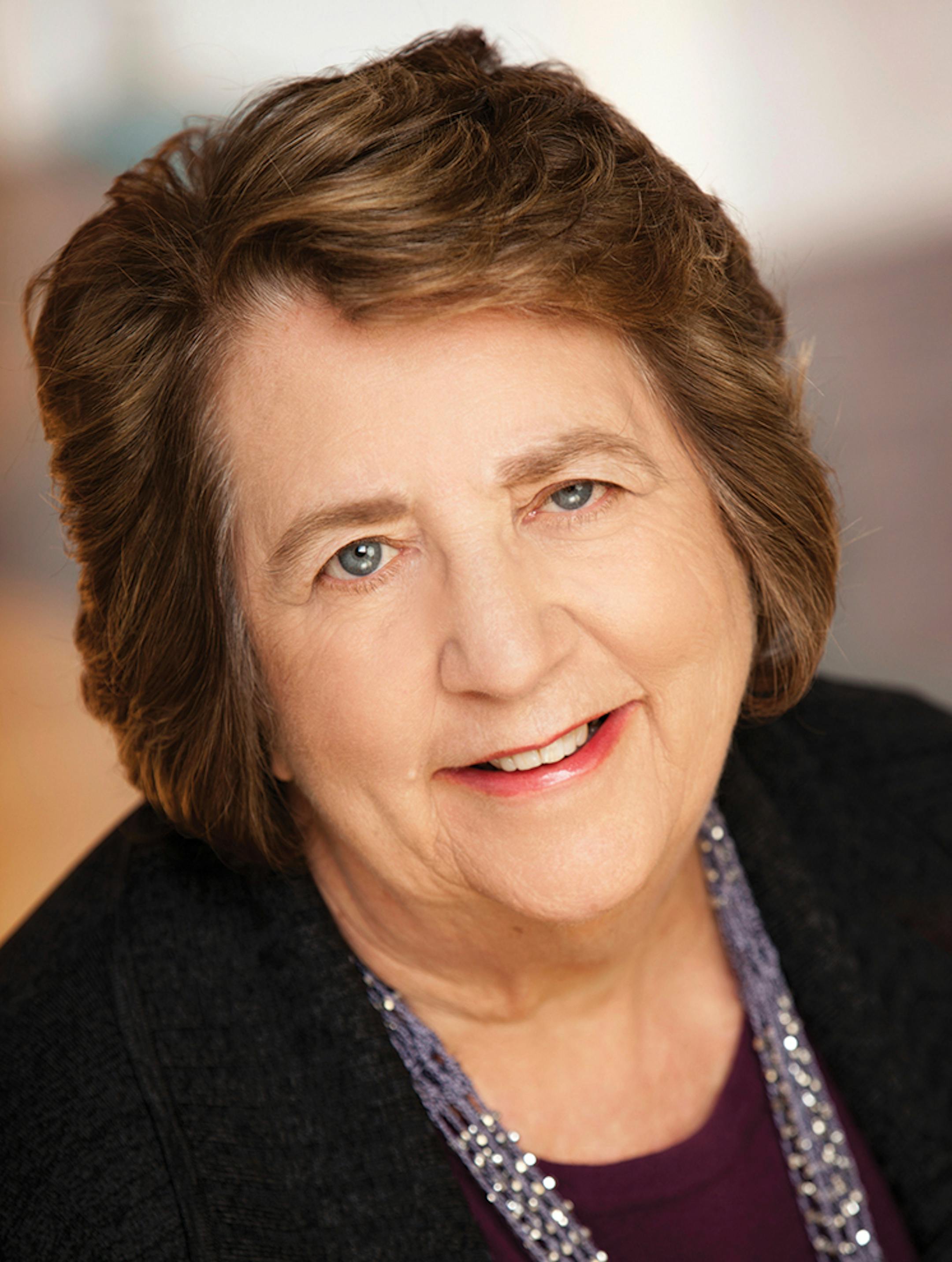 Dar Kvist of the Nutritional Weight and Wellness ‚ÄúDishing up Nutritional‚Äù radio program, now celebrating its 10th anniversary.