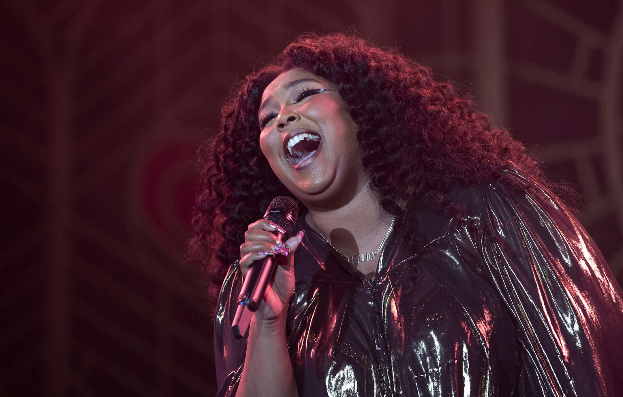 Lizzo performed at The Armory in Minneapolis. ] CARLOS GONZALEZ • cgonzalez@startribune.com – Minneapolis, MN – October 9, 2019, The Armory, Lizzo first of two sold-out shows at the Armory.