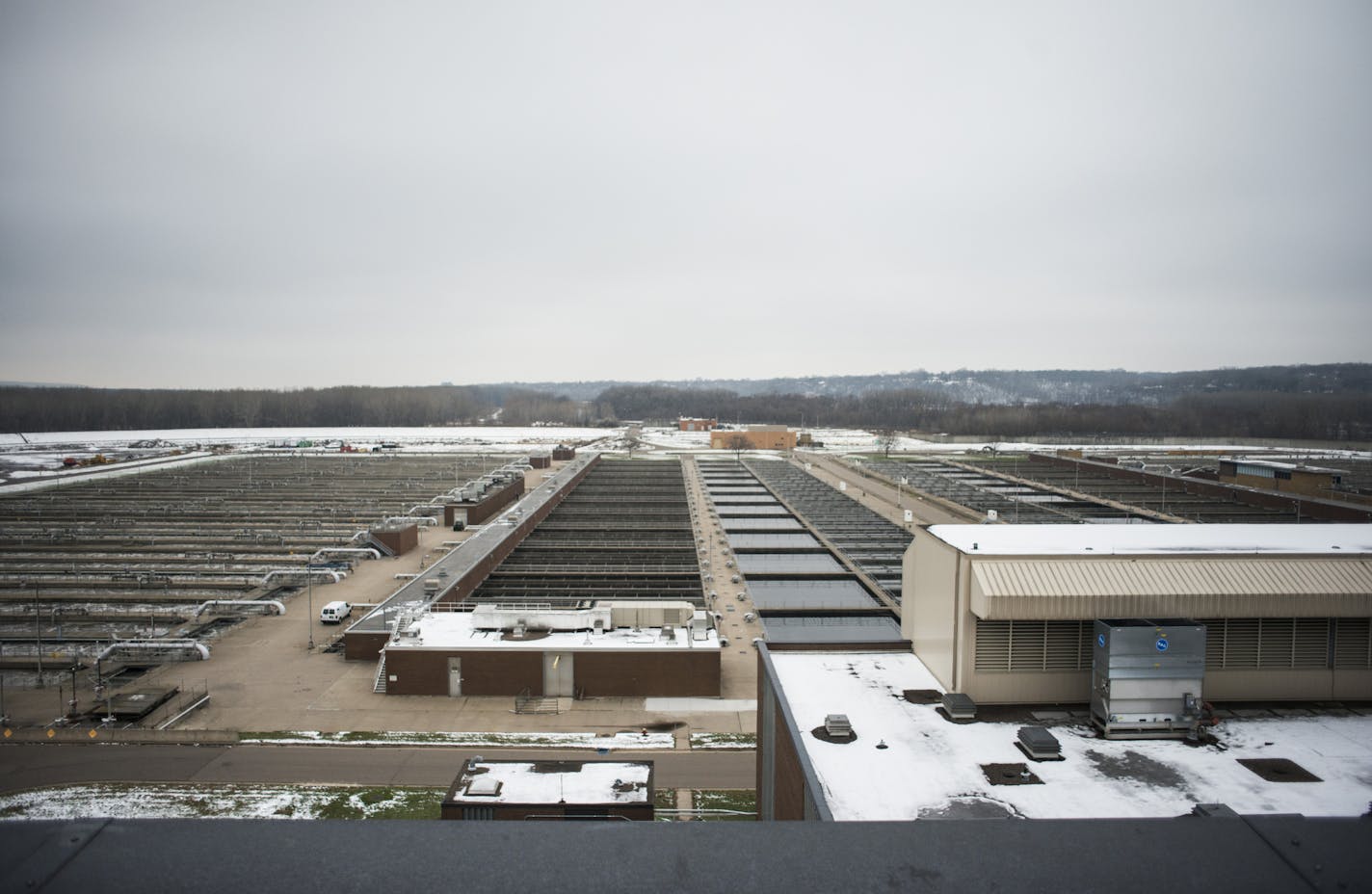 The Metropolitan Wastewater Treatment Plant can process 251 million gallons per day. ] Mark Vancleave - mark.vancleave@startribune.com * The Metropolitan Wastewater Treatment plant in St. Paul which handles the bulk of the Twin Cities' sewage is about to undergo $140 million in upgrades