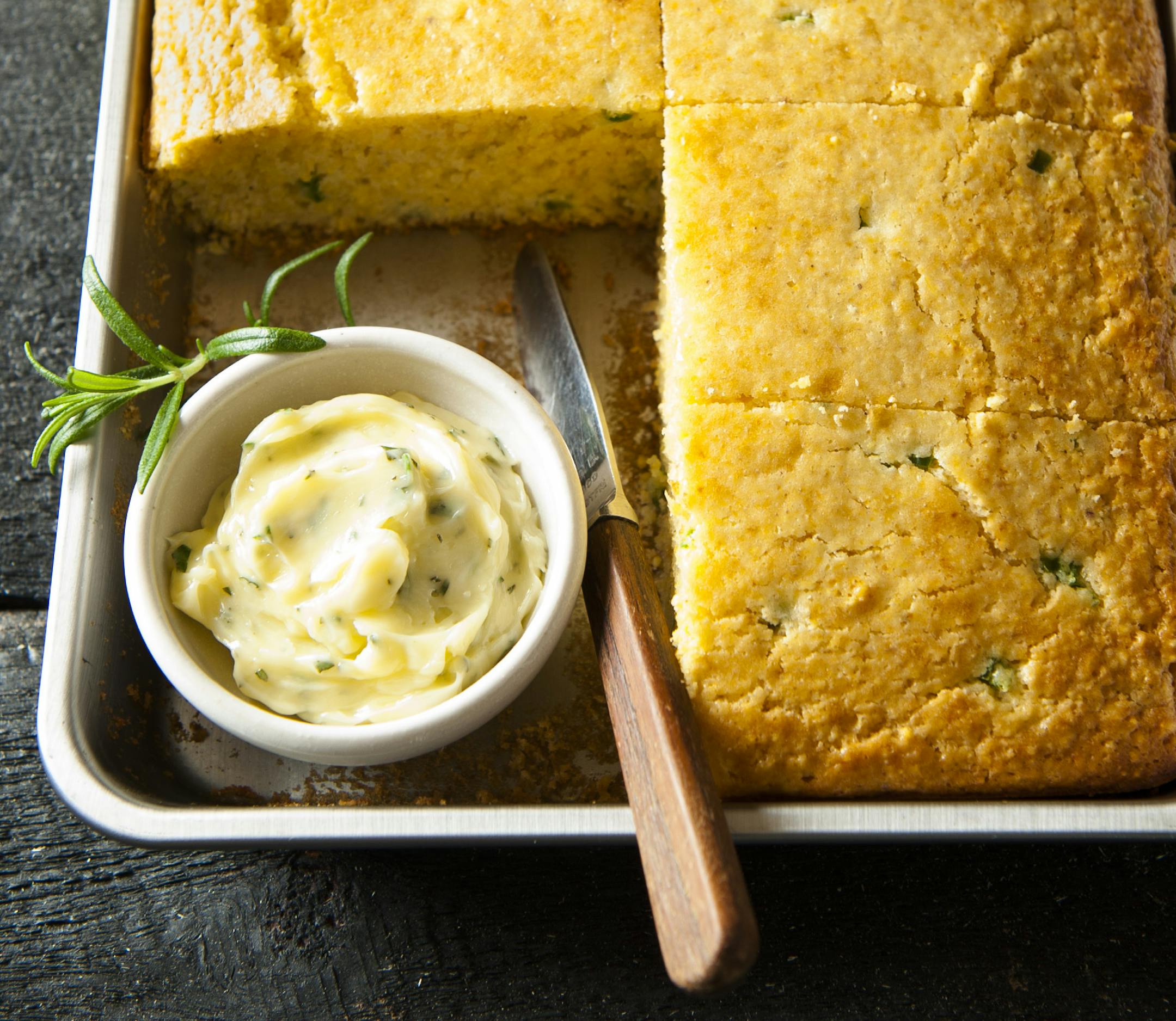 Jalapeño corn bread
