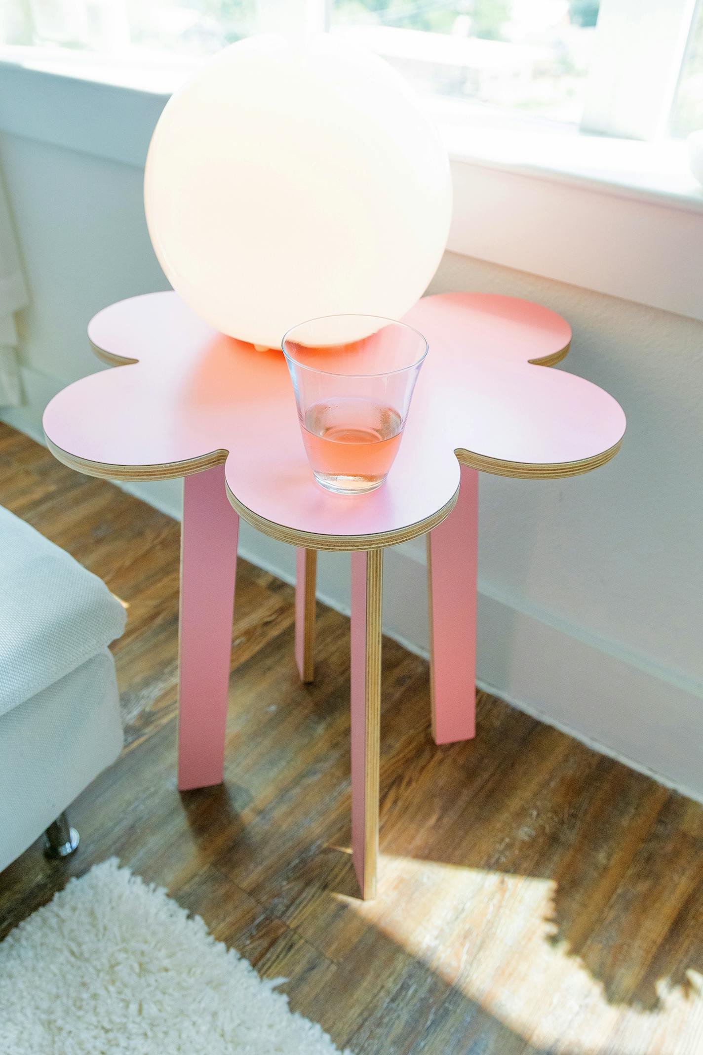 This table from the shop orbitanywhere on Etsy can be a component of Barbiecore. MUST CREDIT: Etsy/orbitanywhere