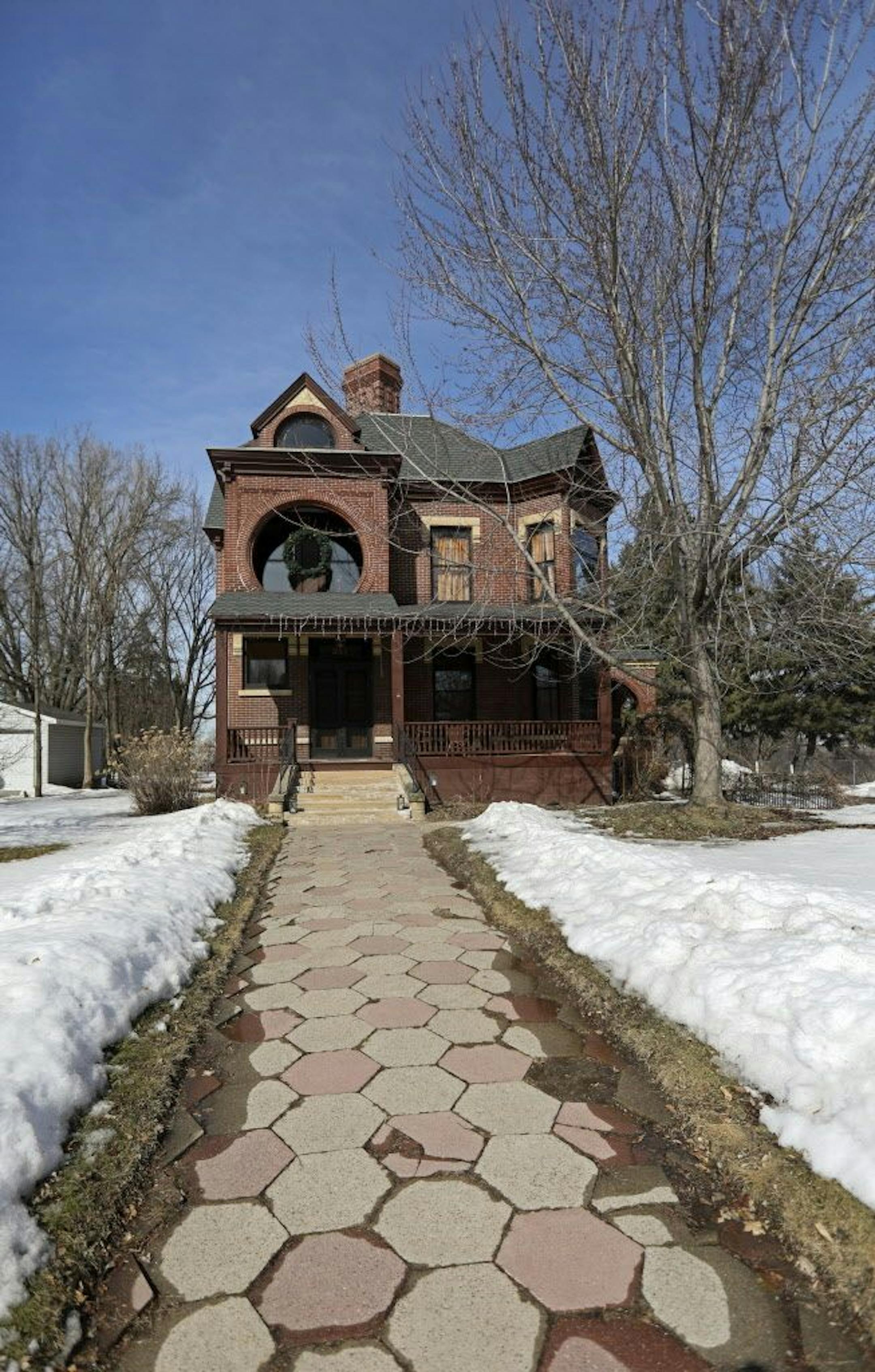 Holding a murder mystery themed New Year's Eve party now threatens the future of Scott Kramer's B&B in St. Paul's historic Dearing Mansion.