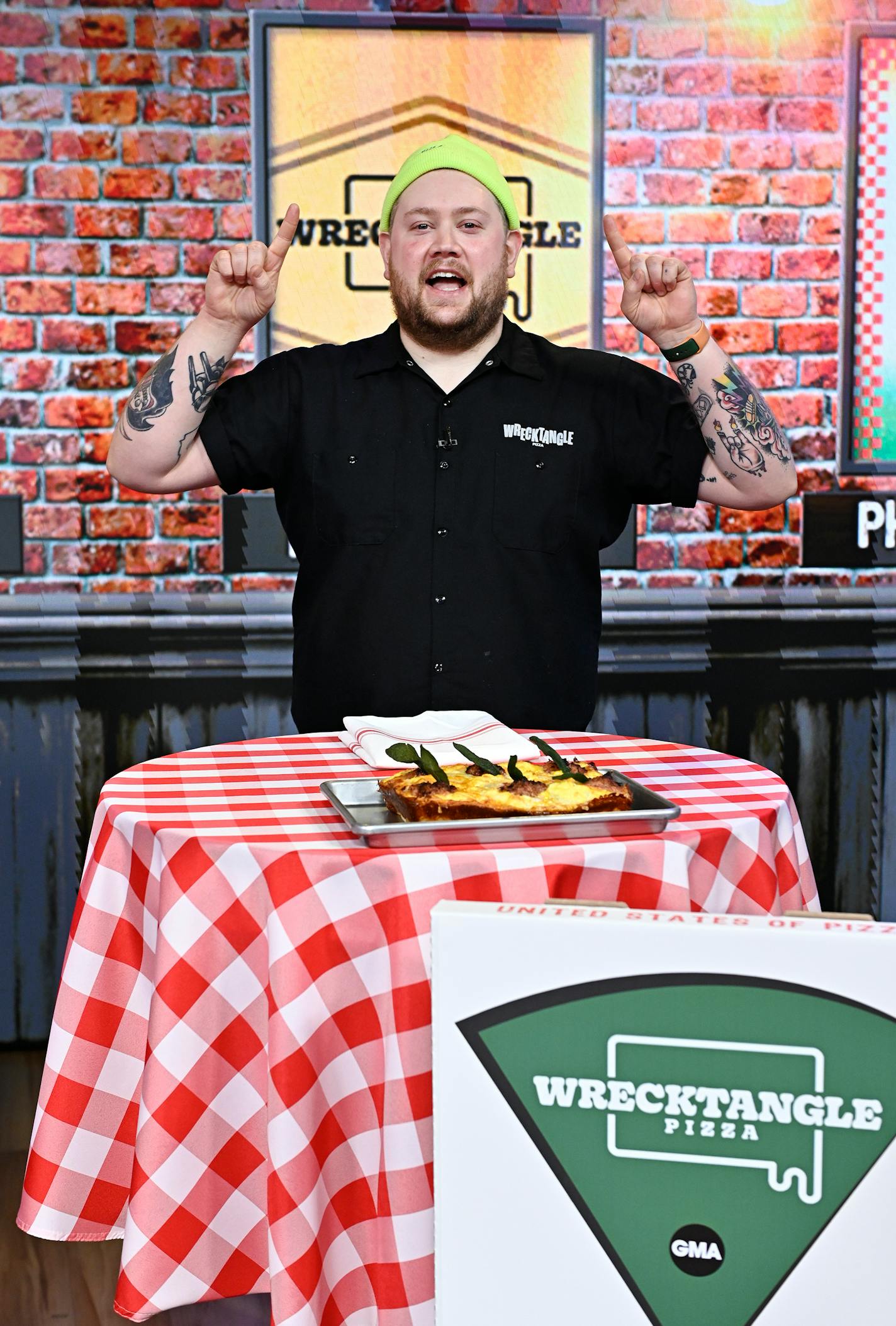 Wrecktangle chef/owner Jeff Rogers representing Minneapolis on 'Good Morning America'