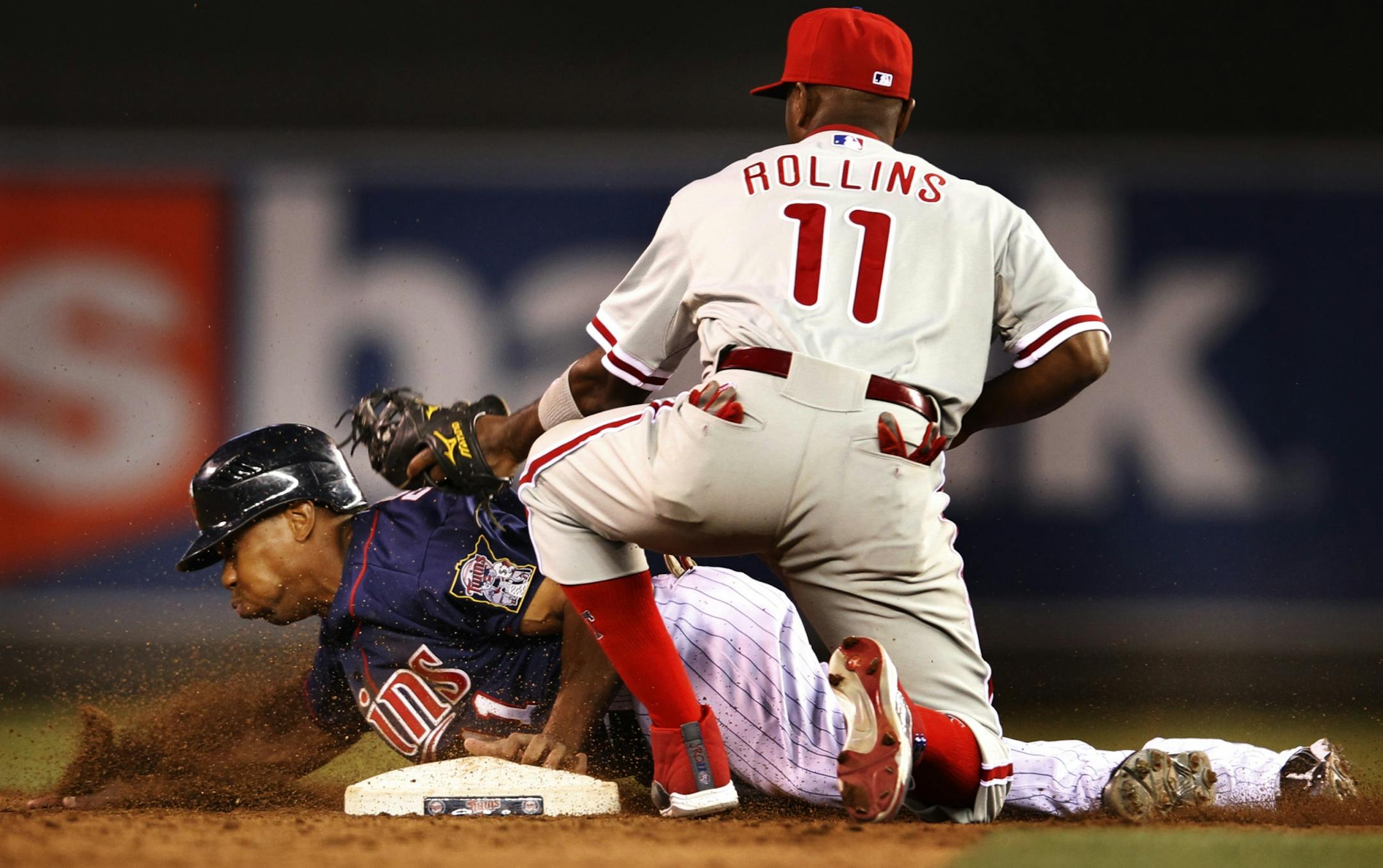 Jimmy Rollins is about to become a member of the Dodgers.