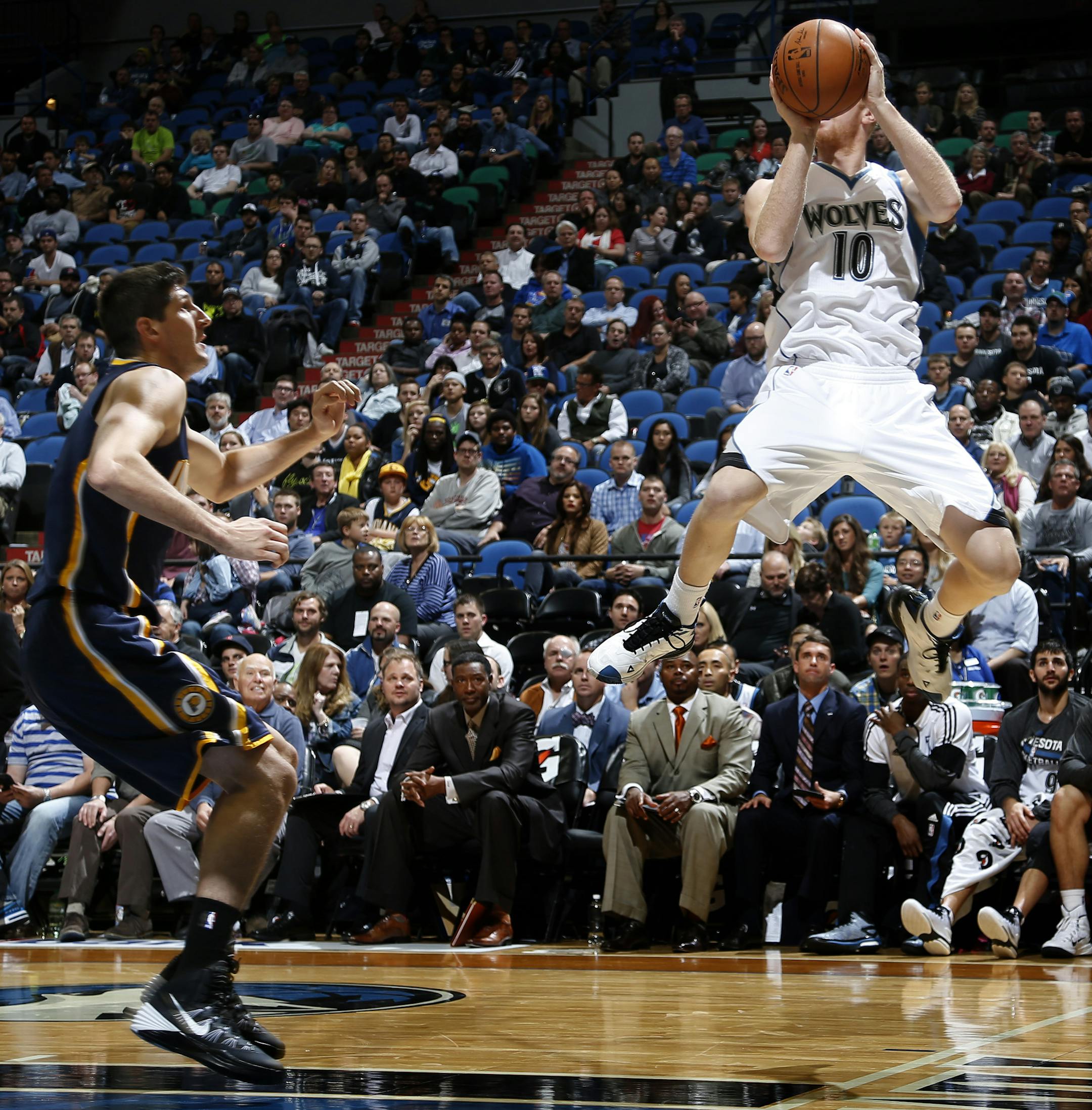 Chase Budinger (10) attempted a shot in the third quarter. ] CARLOS GONZALEZ cgonzalez@startribune.com - October 21, 2014 , Minneapolis, MN, Target Center, NBA, Minnesota Timberwolves vs. Indiana Pacers