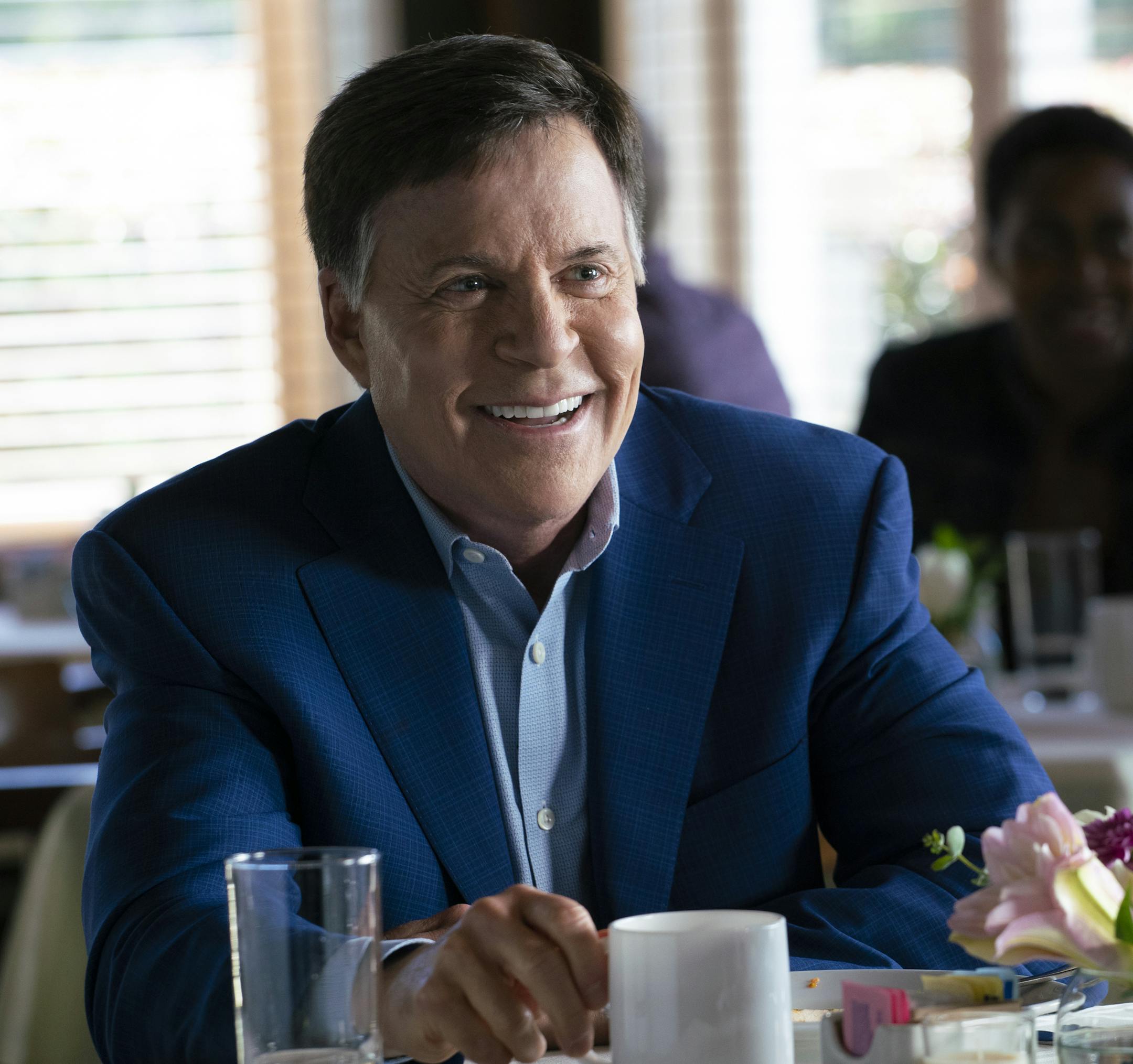 Bob Costas as Bob Costas - Brockmire _ Season 3, Episode 2 - Photo Credit: Kim Simms/IFC