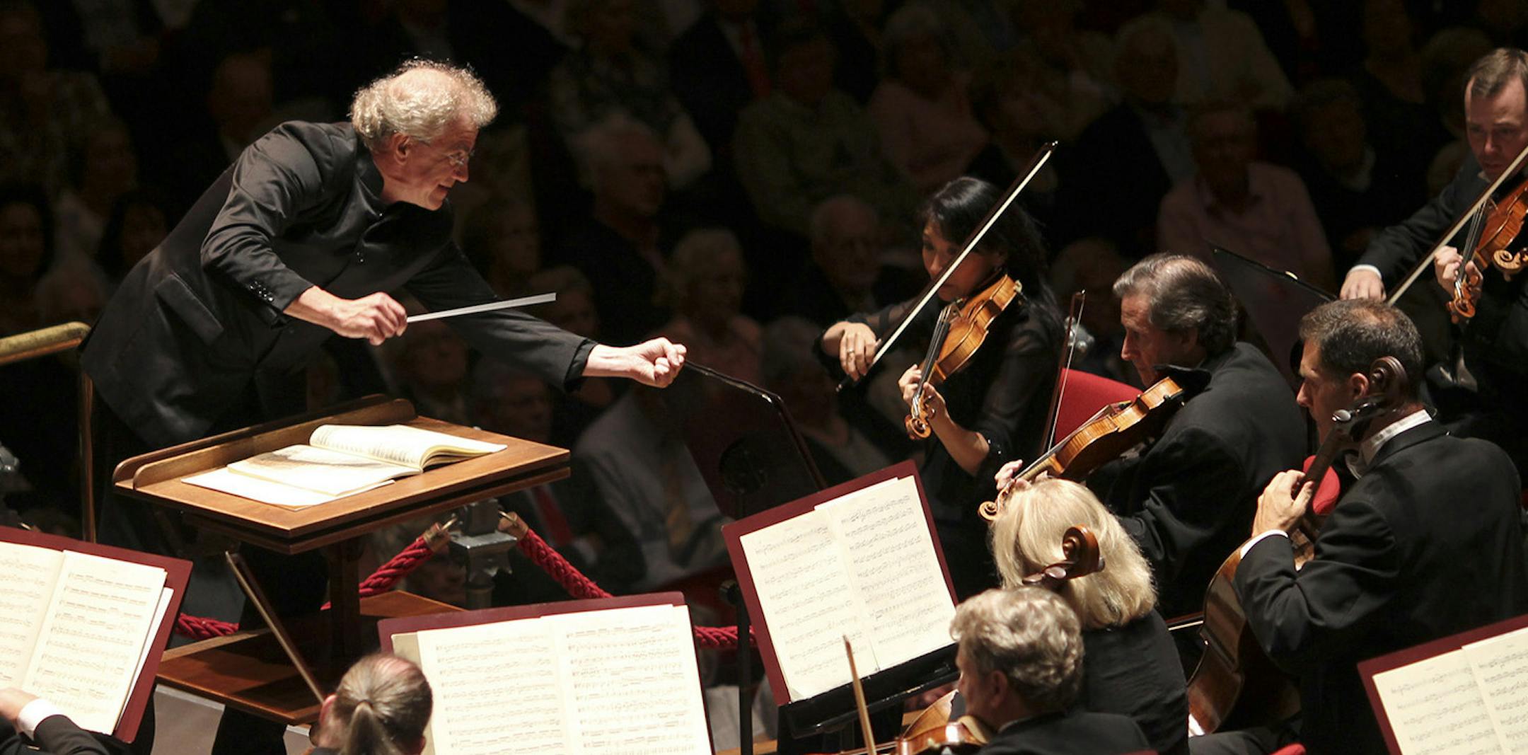 Osmo Vanska conducting the Minnesota Orchestra at the Concertgebouw in Amsterdam in 2010.