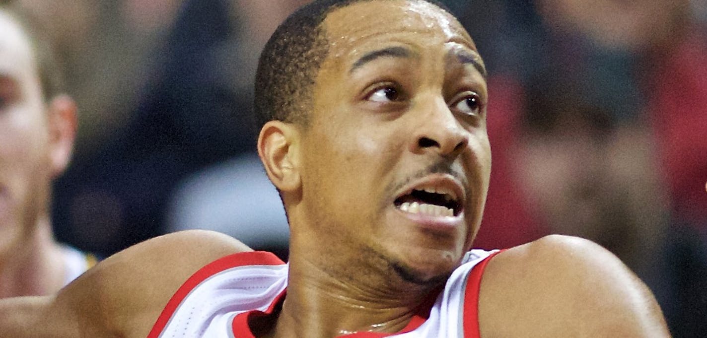 Portland Trail Blazers guard C.J. McCollum drives to the basket during the second half of an NBA basketball game in Portland, Ore., Wednesday, Jan. 13, 2016. The Trail Blazers won 99-85. (AP Photo/Craig Mitchelldyer) ORG XMIT: ORCM124