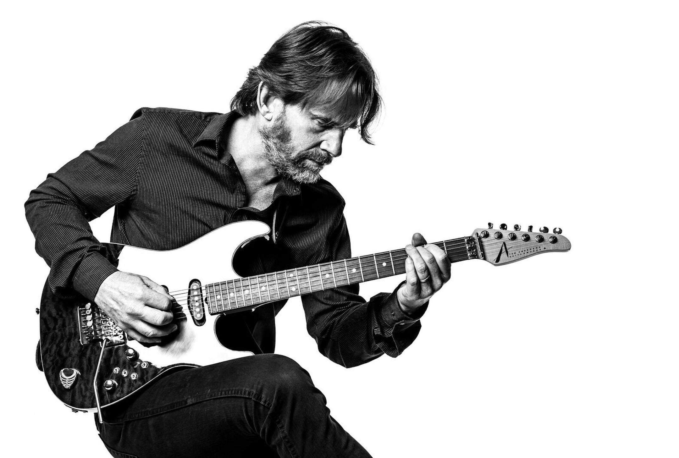 Steven Mackey (photo by Kah Poon)