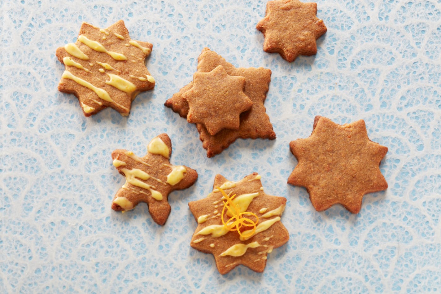 2022 Star Tribune Holiday Cookie Contest Finalist. Spiced Orange and Rye Shortbread Cookies from Melissa Lundquist of St. Paul. Photo by Dennis Becker, food styling by Lisa Golden Schroeder.