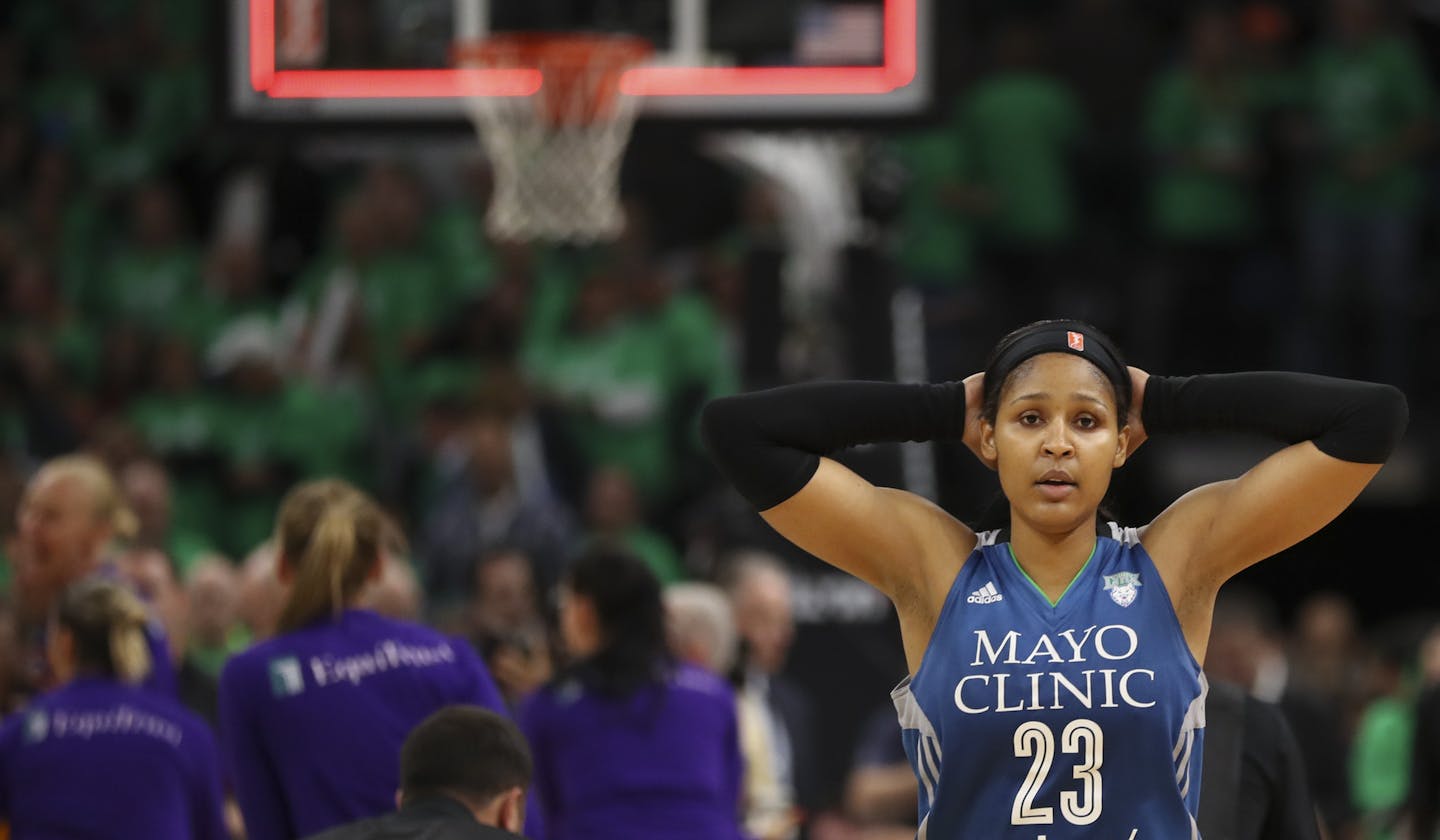 Minnesota Lynx forward Maya Moore walked towards the bench as Los Angeles Sparks players began celebrating their WNBA Championship. ] JEFF WHEELER &#xef; jeff.wheeler@startribune.com The Minnesota Lynx lost to the Los Angeles Sparks 77-76 in the winner-take-all Game 5 of their WNBA Finals series Thursday night, October 20, 2016 at Target Center in Minneapolis. ORG XMIT: MIN1610202202113091