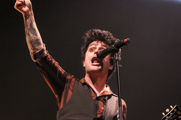 Green Day vocalist Billie Joe Armstrong at the Xcel Energy Center Saturday night. Photo By: Matt Weber