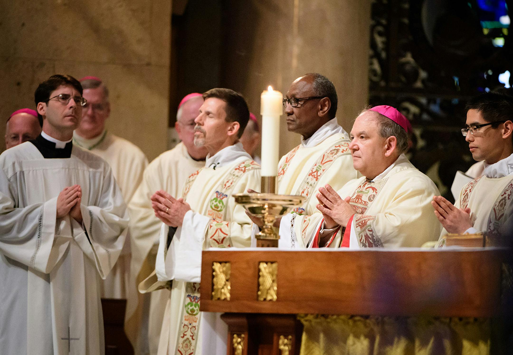 The beginning of the installation mass.