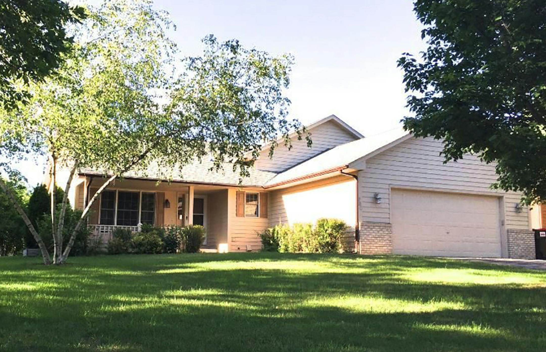 Chaska
Built in 1992, this four-bedroom, three-bath house has 2,148 square feet and features three bedrooms on one level, fireplace, hardwood floors, new kitchen appliances and full finished walkout basement. Listed by Barry Libengood, 612-709-3611, and Ryan Platzke, 952-949-4786, Coldwell Banker Burnet.