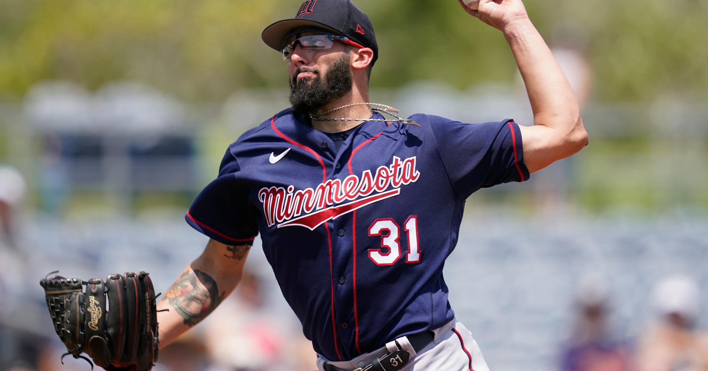 Devin Smeltzer makes his case for a roster spot with strong spring