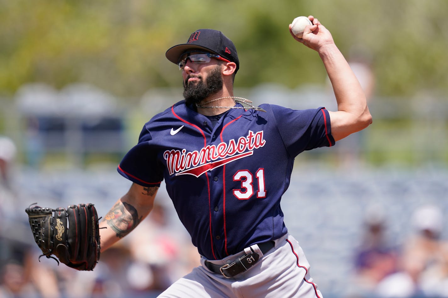 Minnesota Twins pitcher Devin Smeltzer