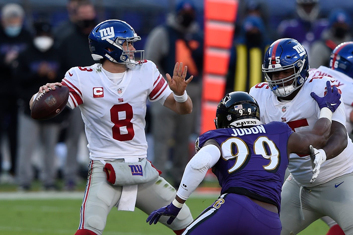 New York Giants quarterback Daniel Jones during the second half of an NFL football game, Sunday, Dec. 27, 2020, in Baltimore. (AP Photo/Gail Burton)