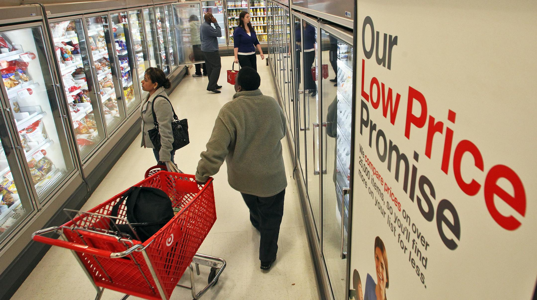 Target stores have improved their position in grocery sales in the Twin Cities area. A look at the grocery area at Target store in downtown Minneapolis. (MARLIN LEVISON/STARTRIBUNE(mlevison@startribune.com (cq )